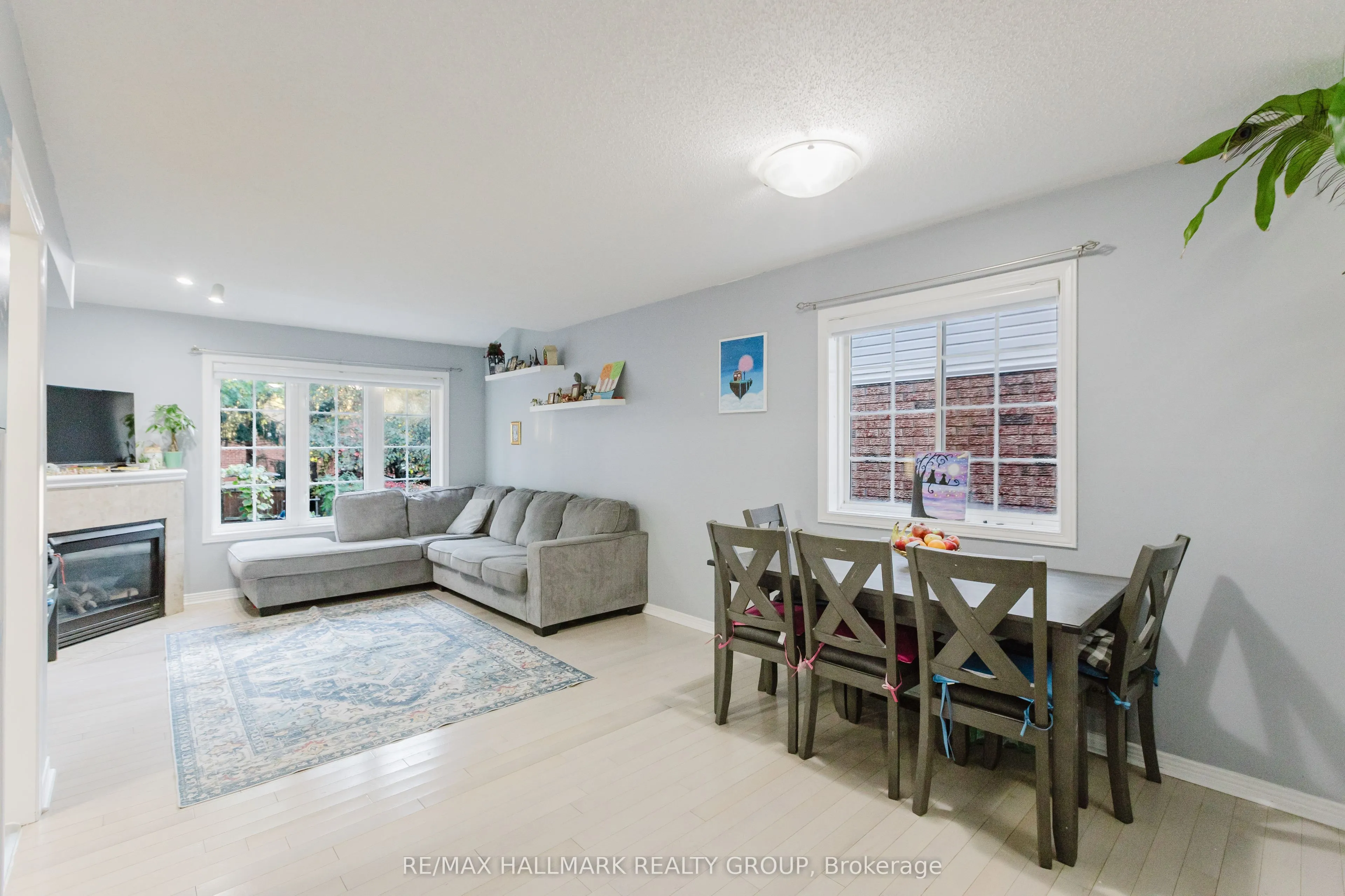 584 Wild Shore Crescent