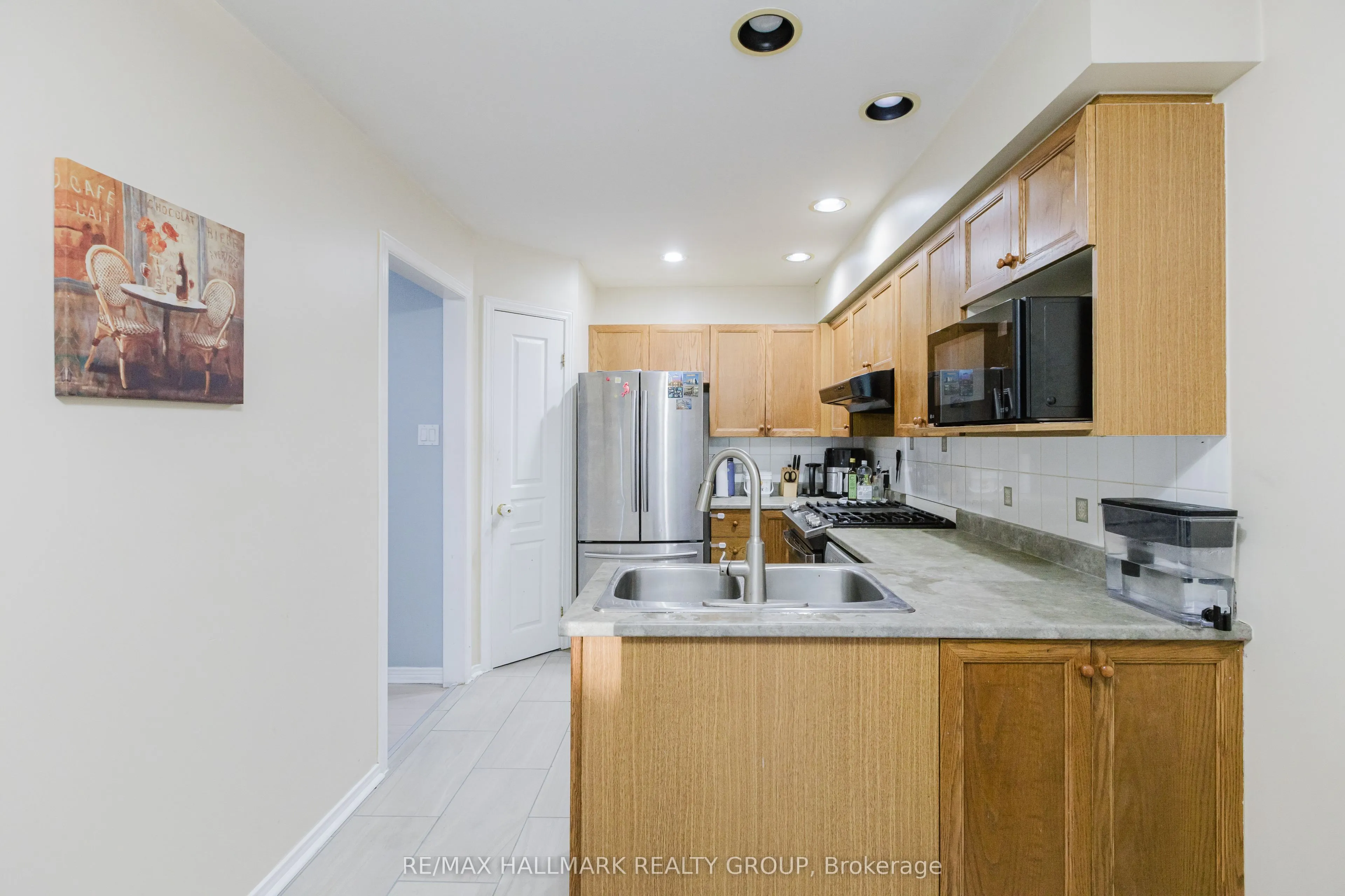 584 Wild Shore Crescent