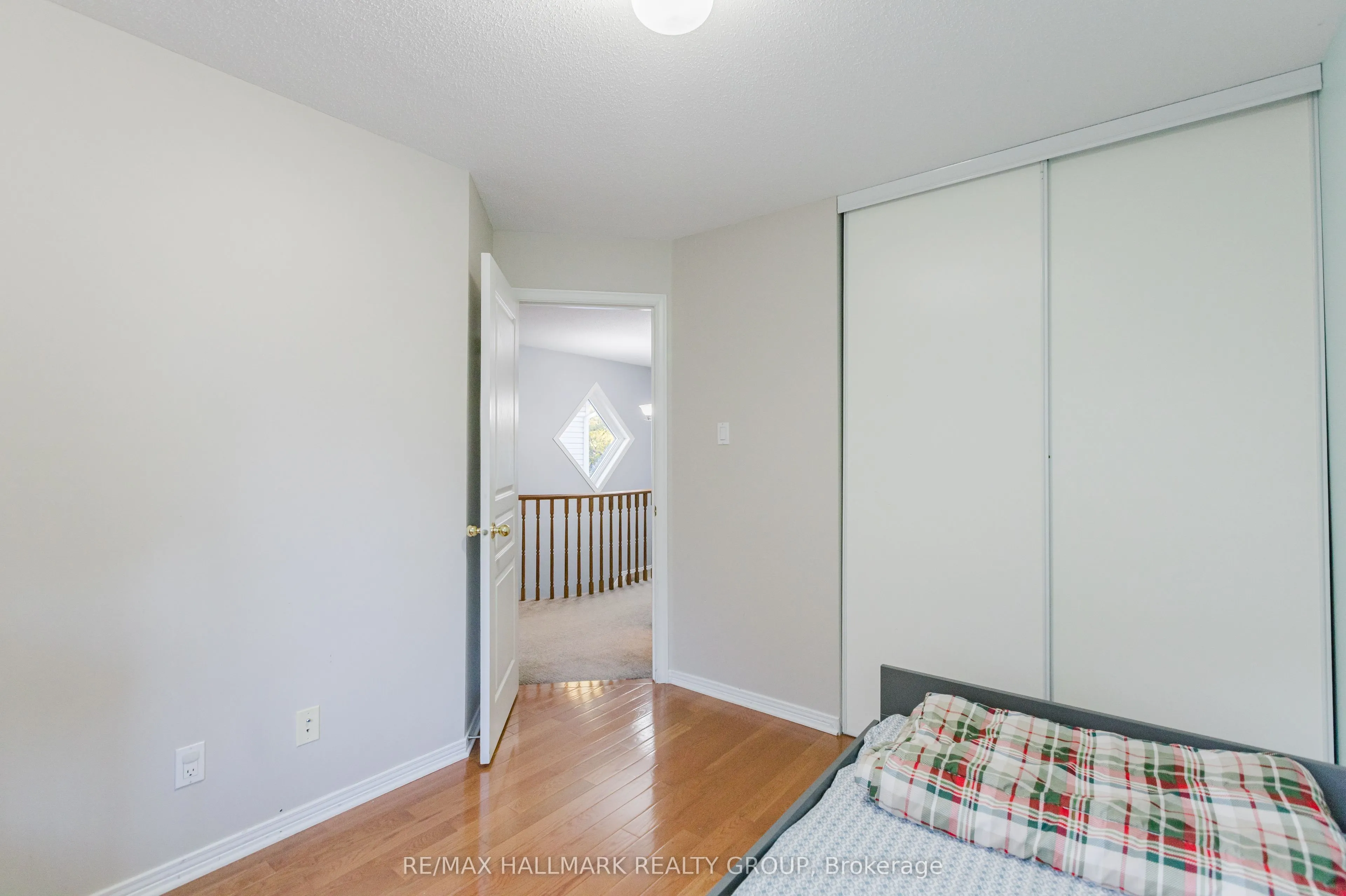 584 Wild Shore Crescent