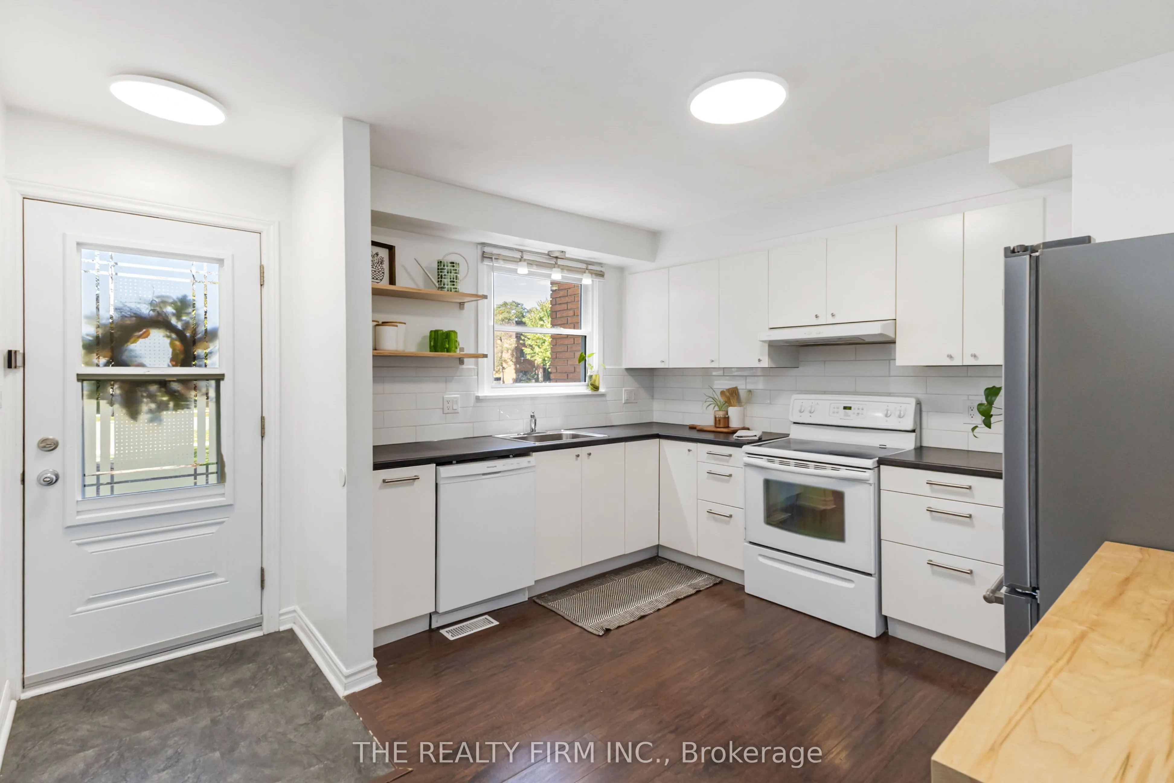 71 Parkside Drive, #5