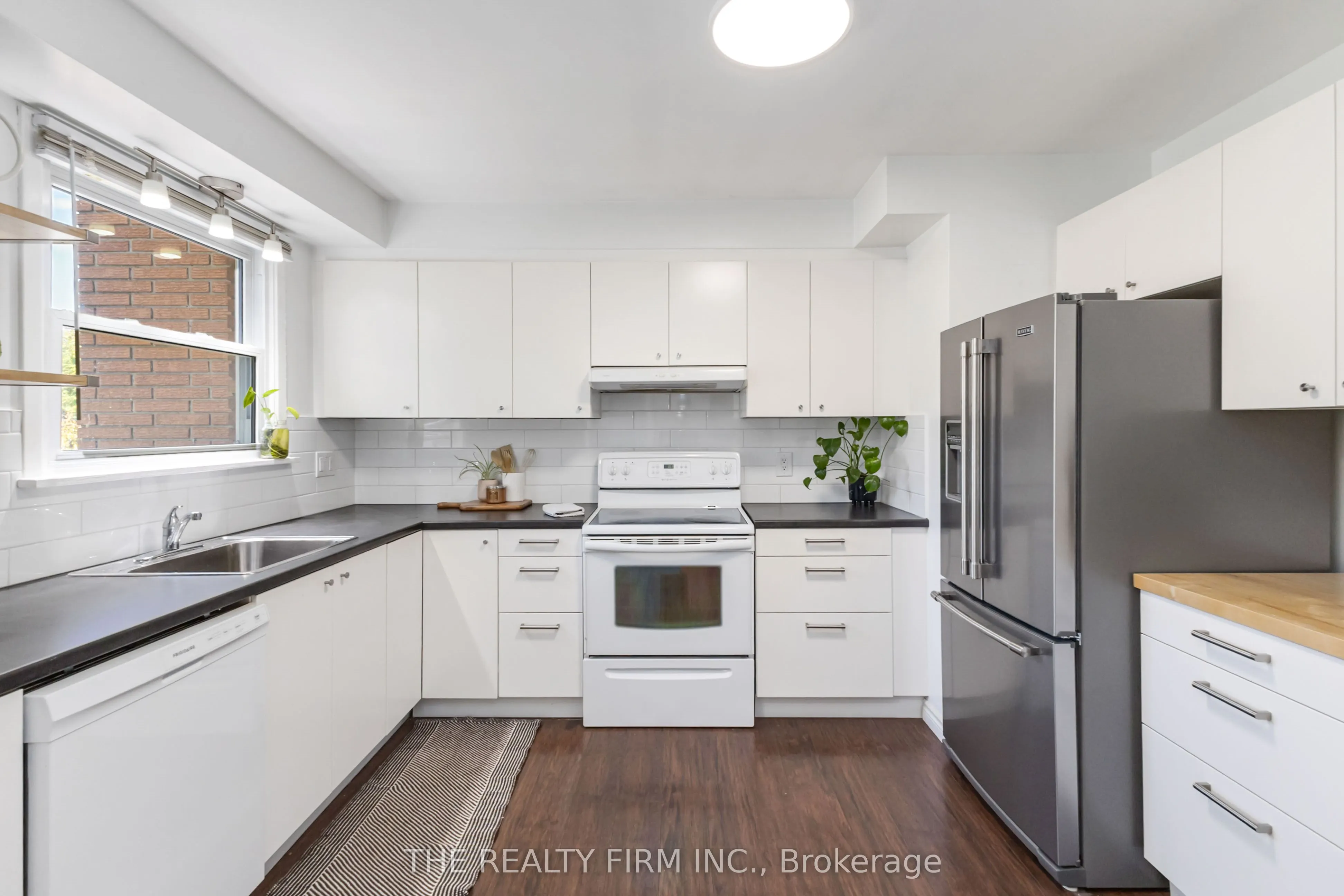 71 Parkside Drive, #5
