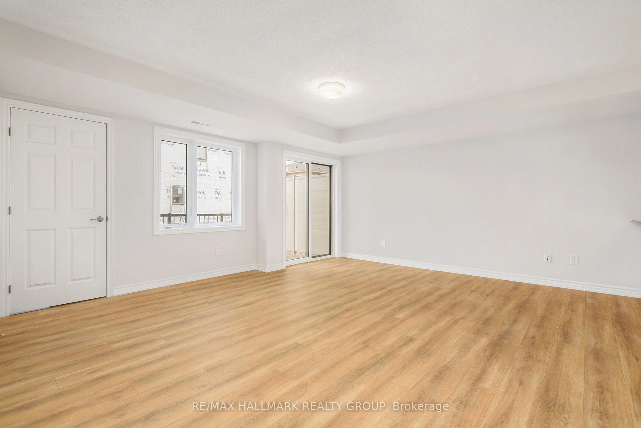 290 Zenith Private, #137