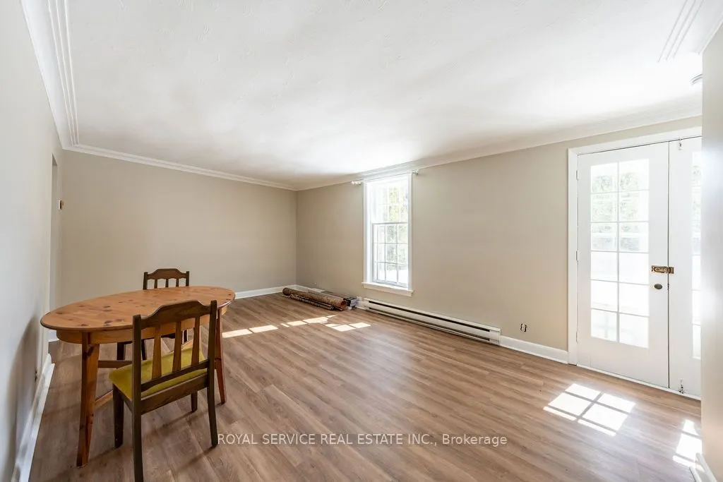 33 Brook Road S, #3