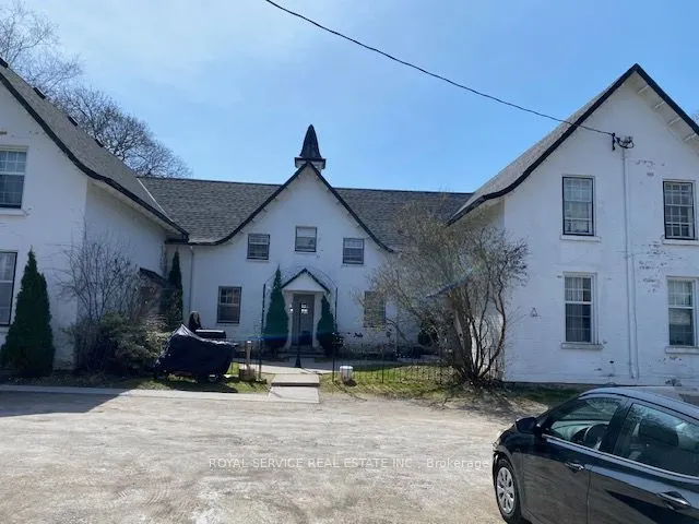 33 Brook Road S, #3