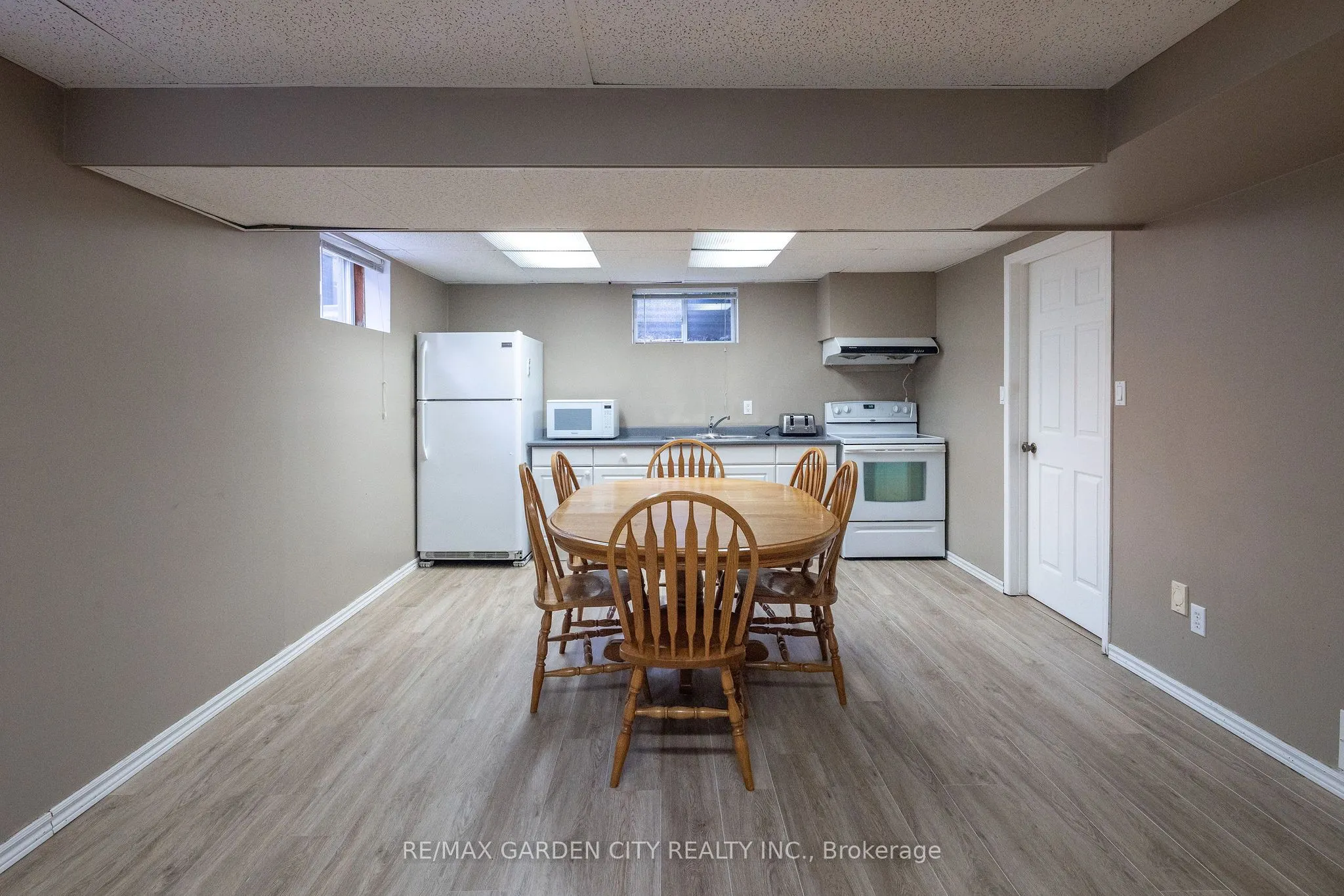 14 Tupper Drive