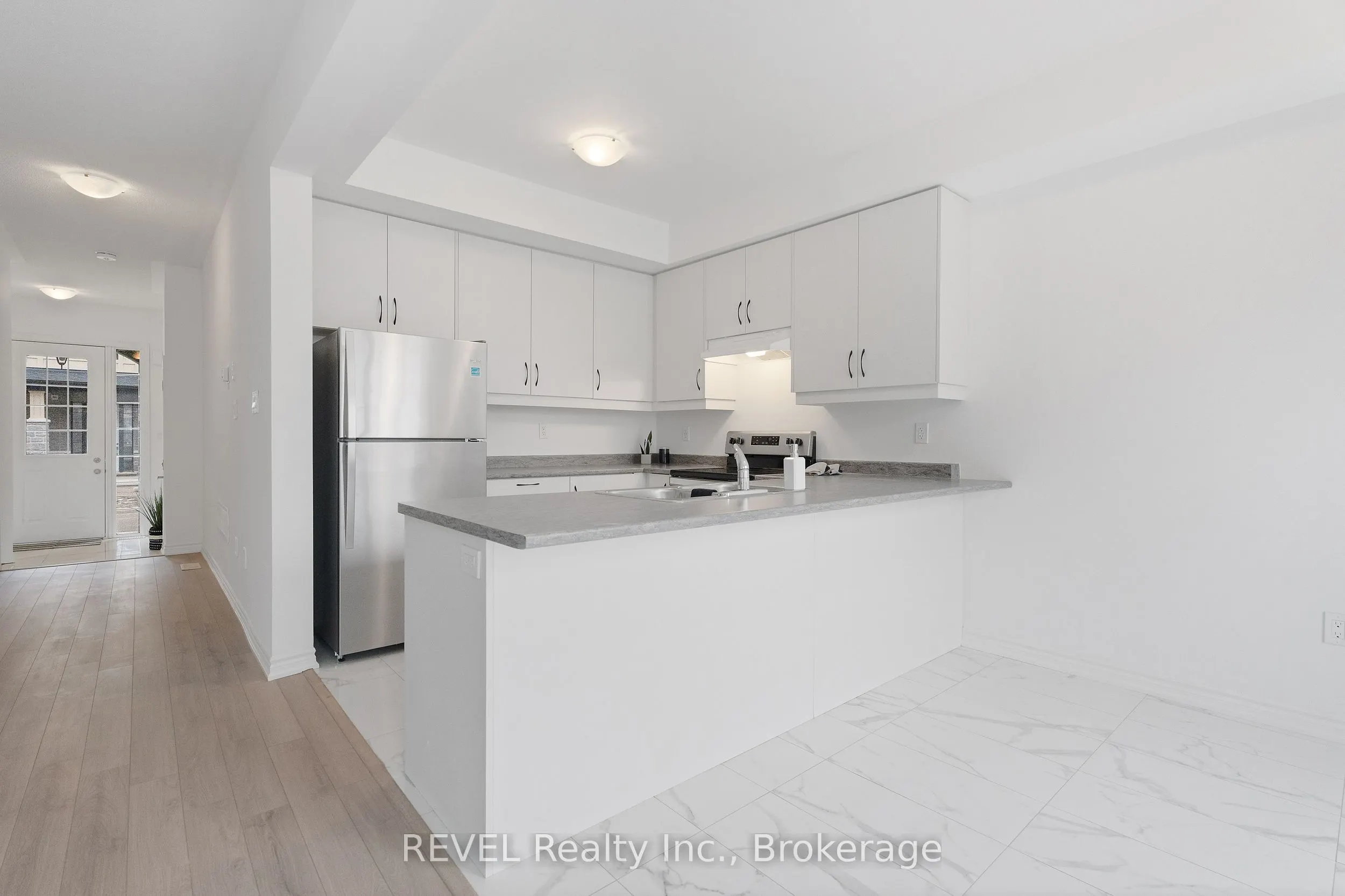 7436 Baycrest Common, #27