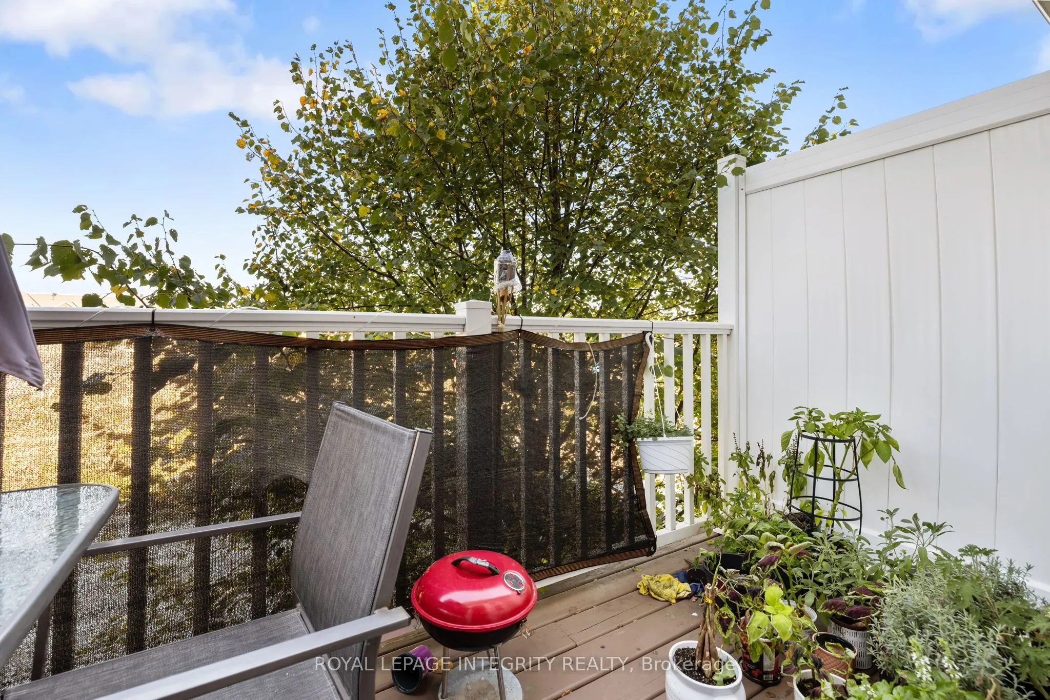 211 Bensinger Way