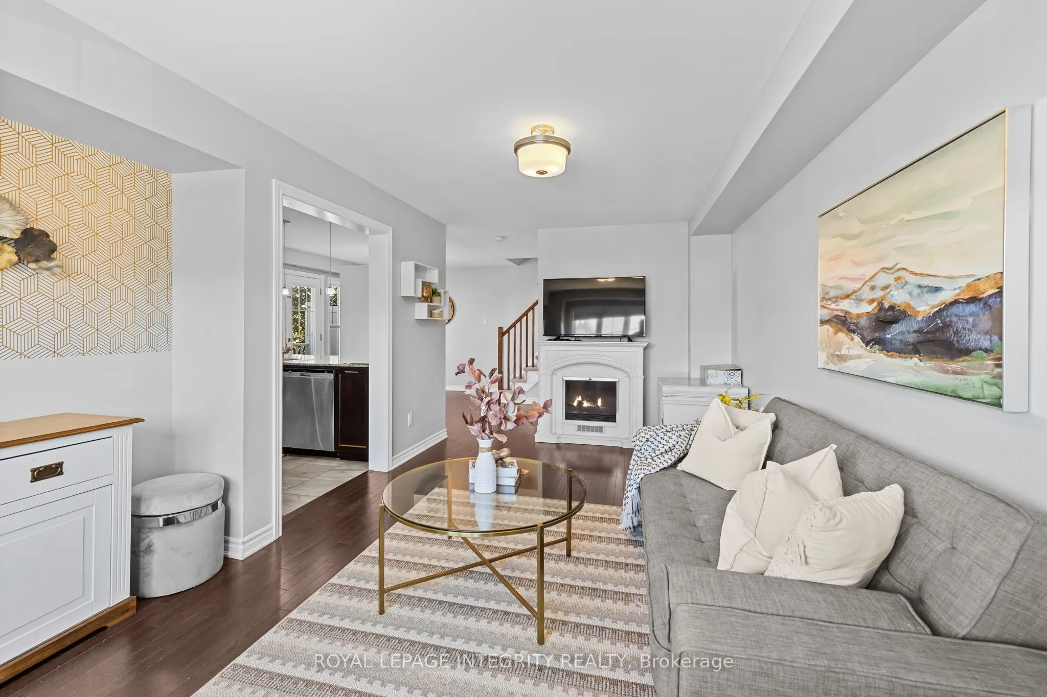 211 Bensinger Way