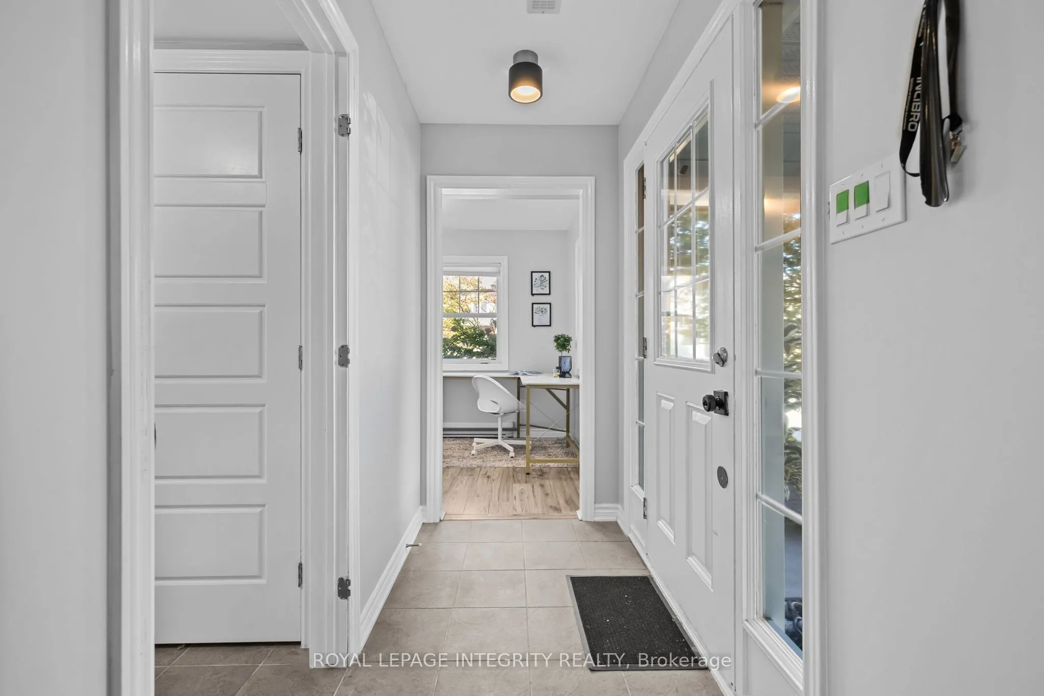 211 Bensinger Way