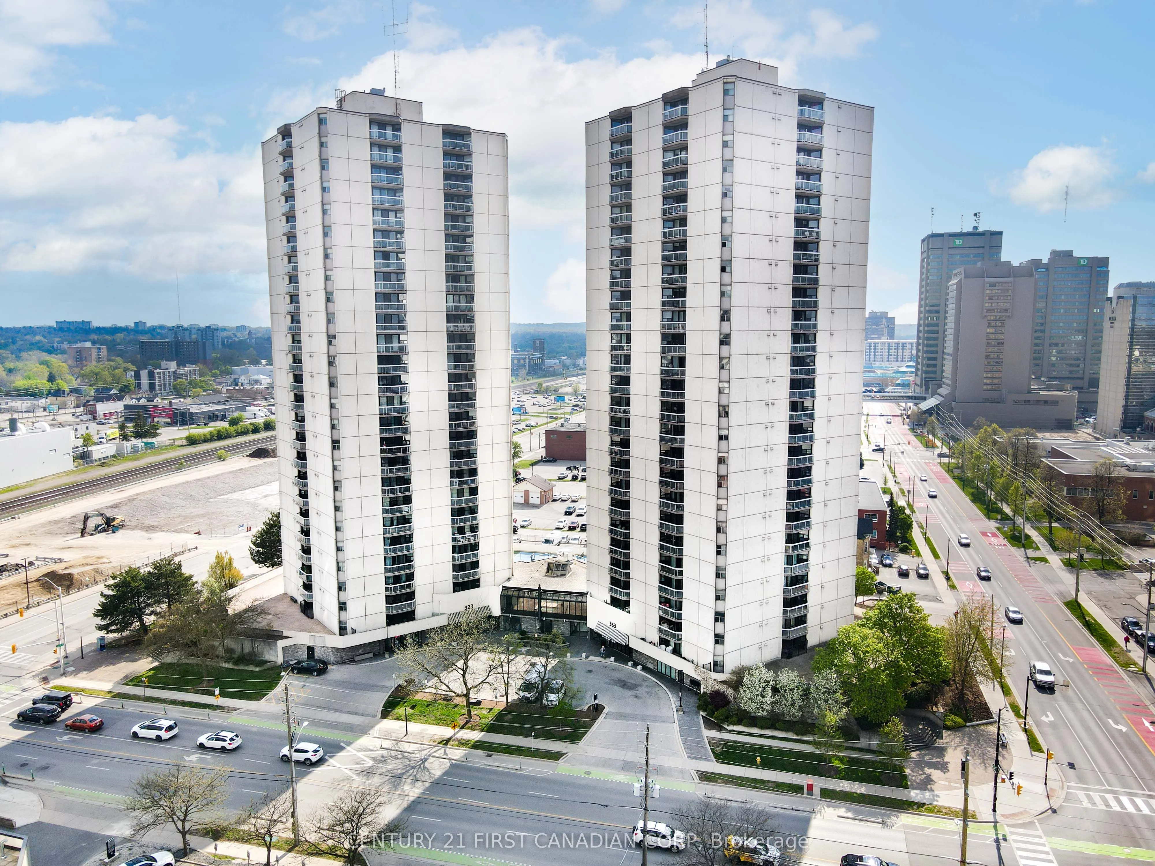 363 Colborne Street, #402