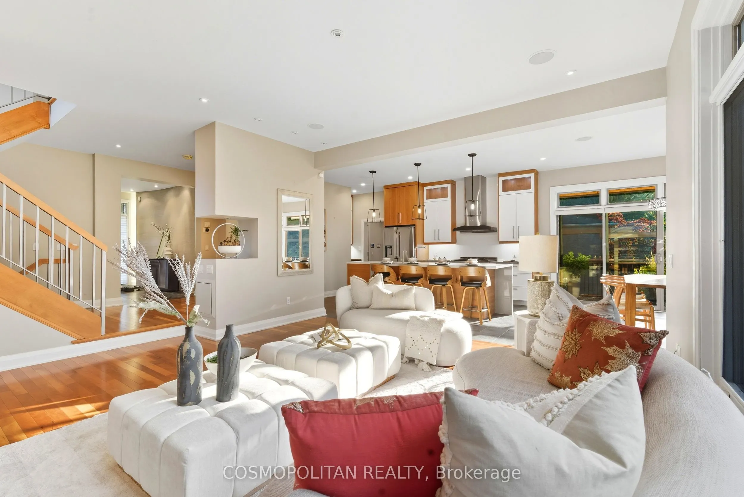 5 BROOKLYN Court