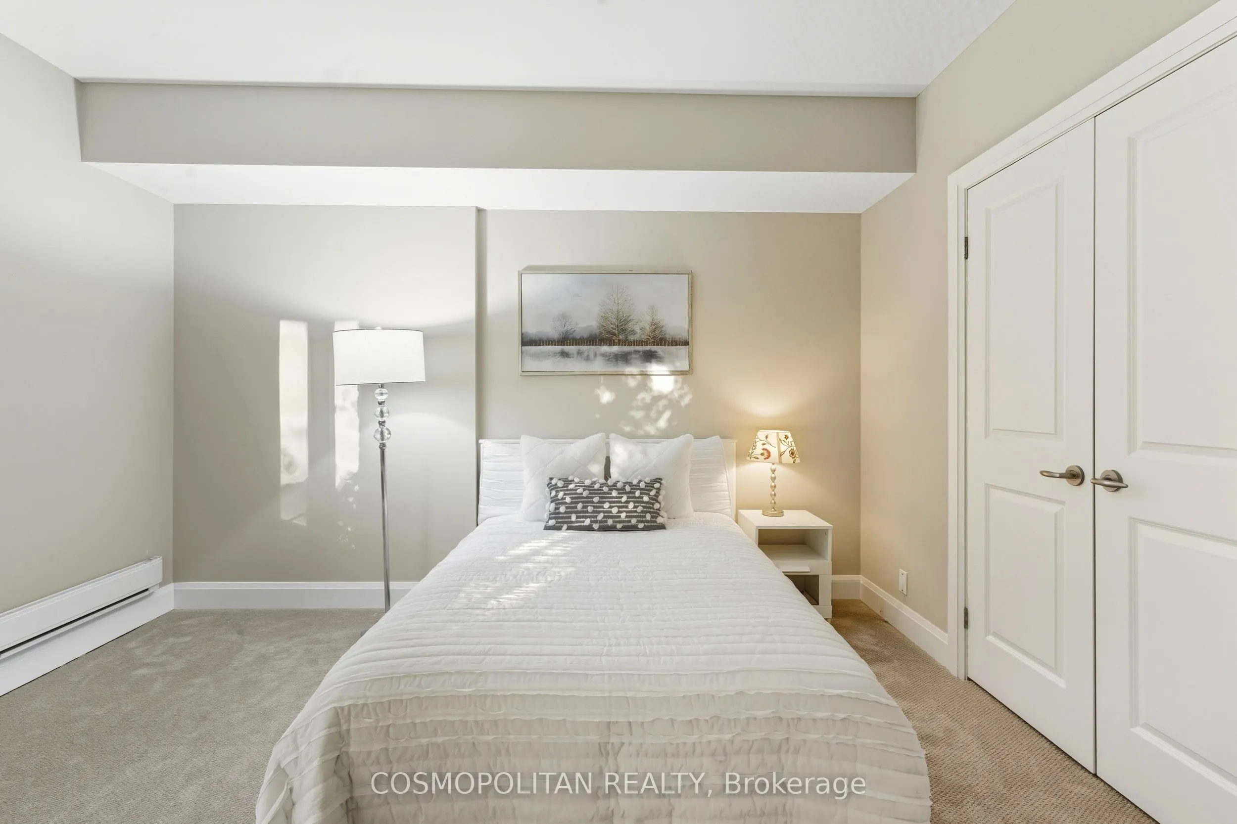 5 BROOKLYN Court