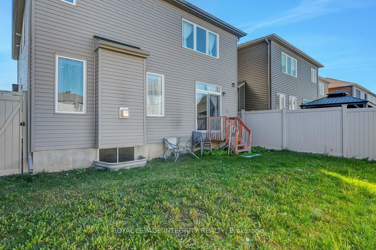 279 Aquarium Avenue