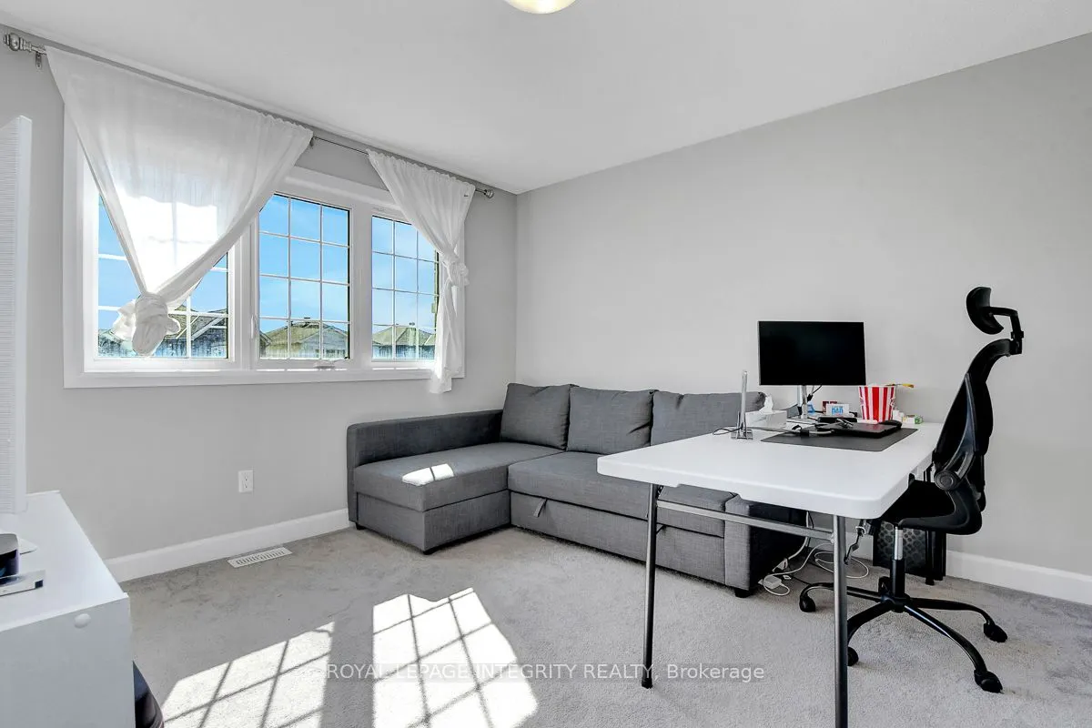 279 Aquarium Avenue