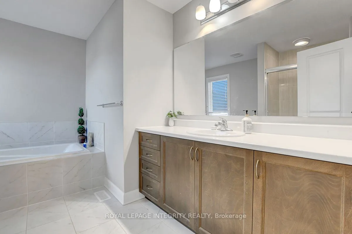 279 Aquarium Avenue