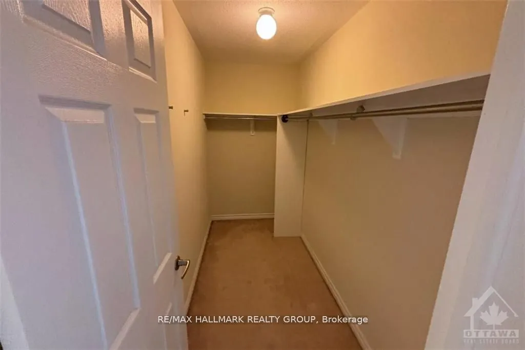 2011 Madrid Avenue