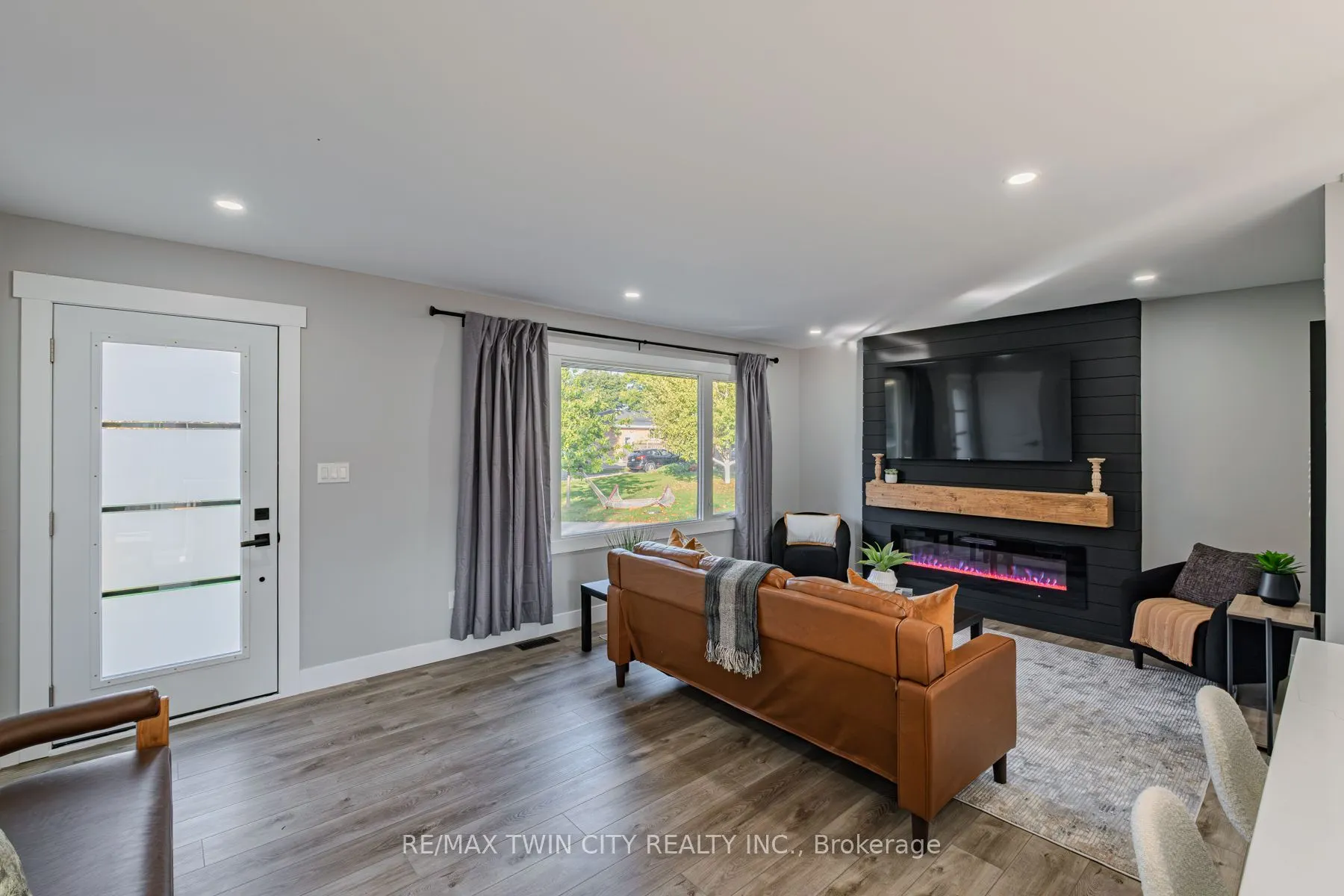 14 Montour Place