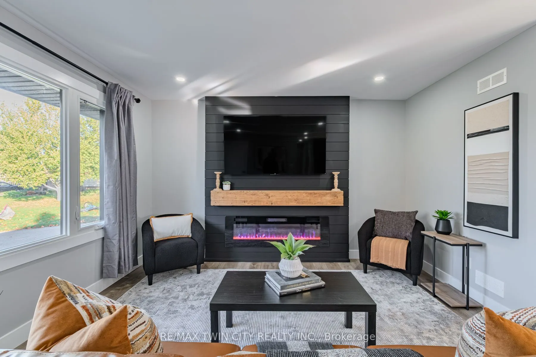 14 Montour Place
