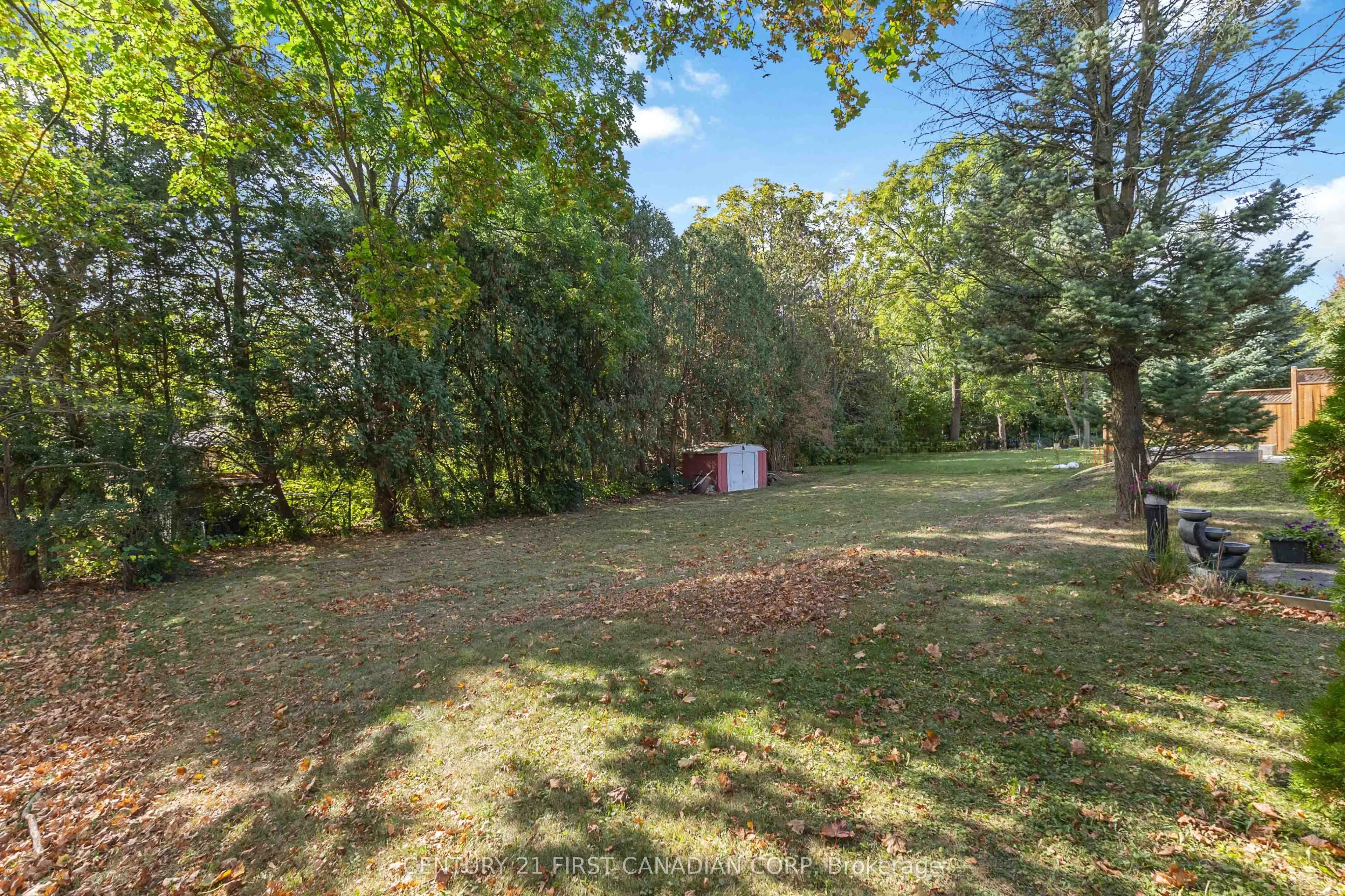 296 Sarnia Road