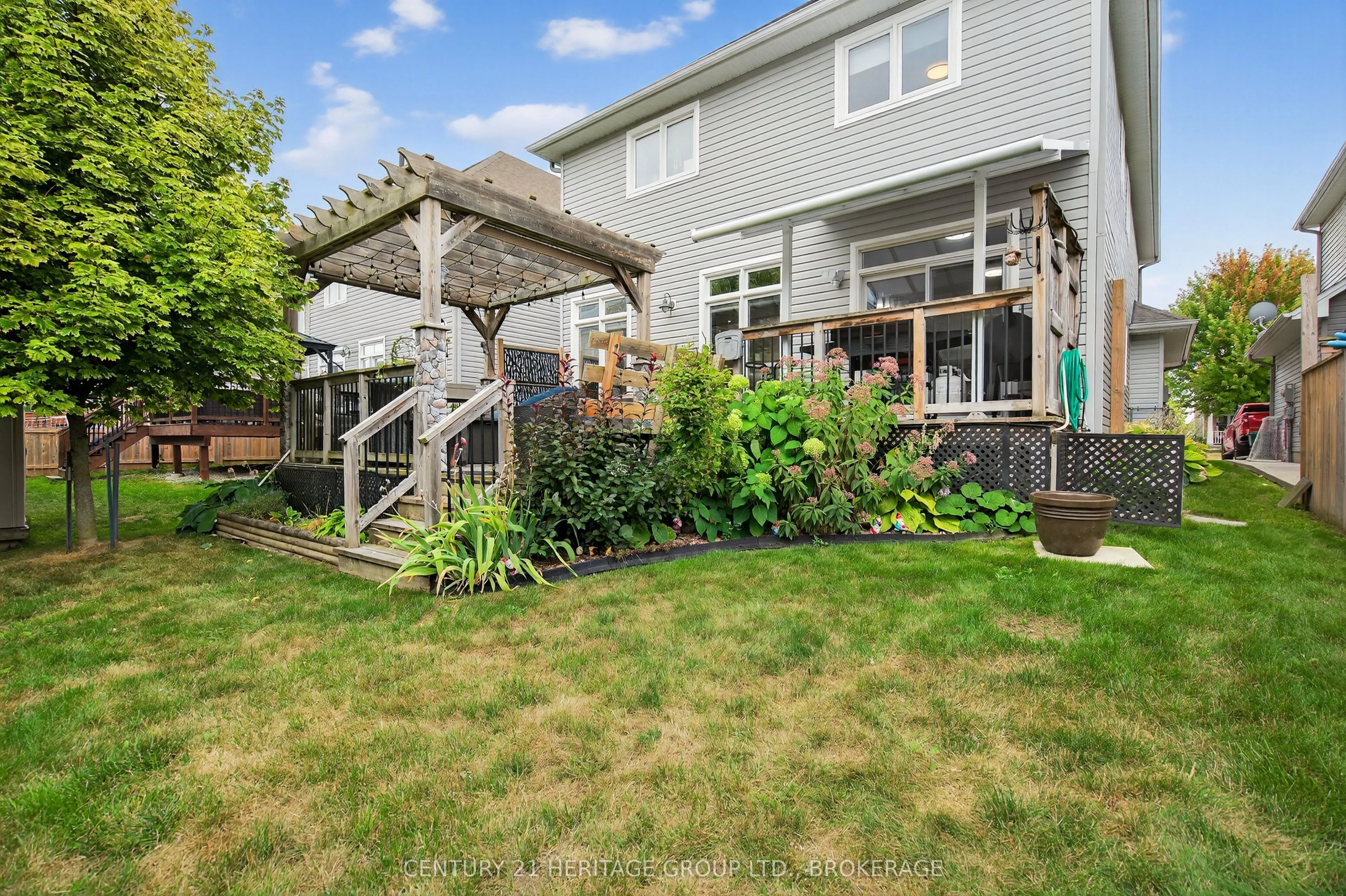 1208 Iris Drive