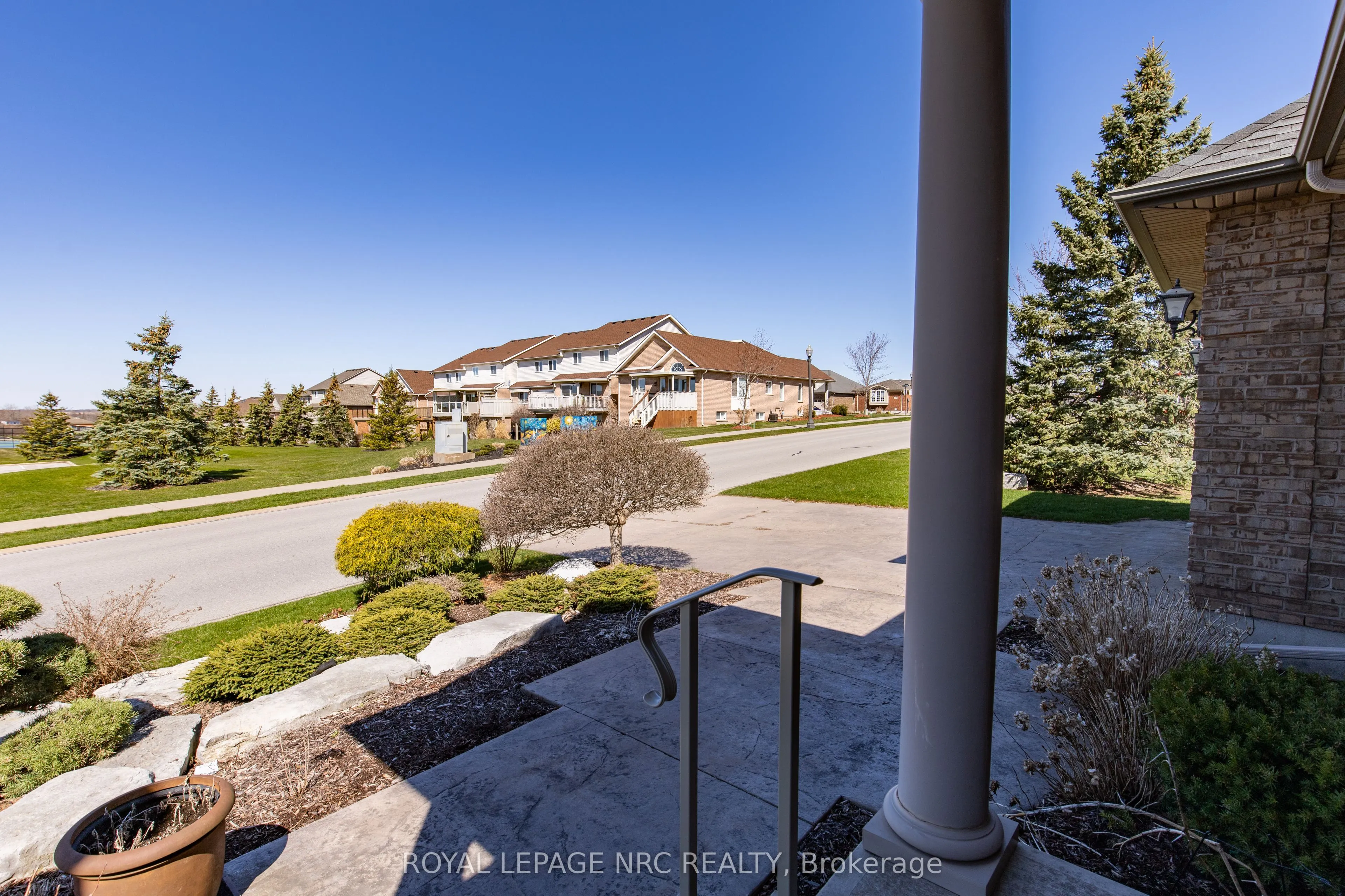 6 Muirfield Trail