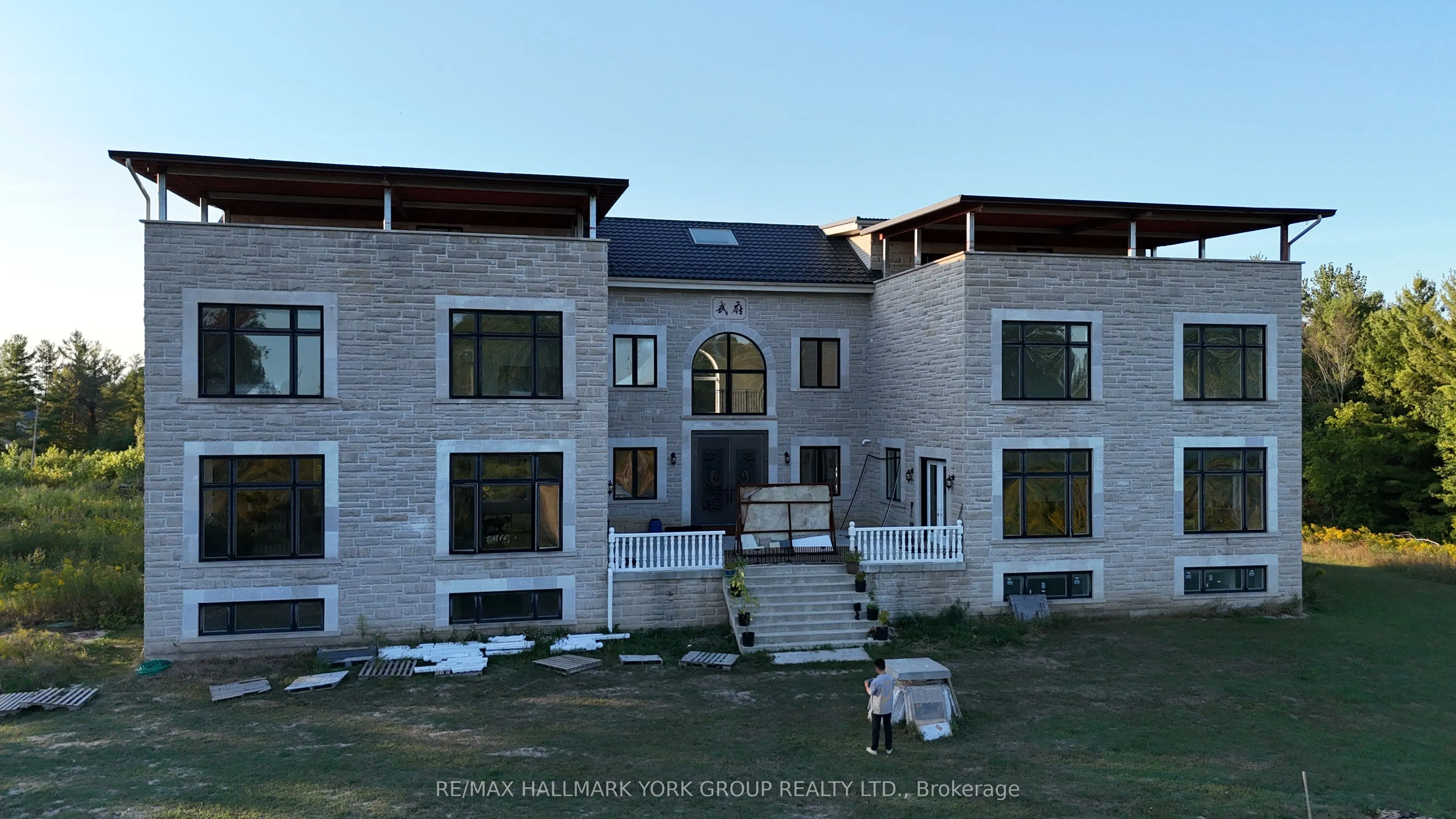 1616 Highway 3 Highway E
