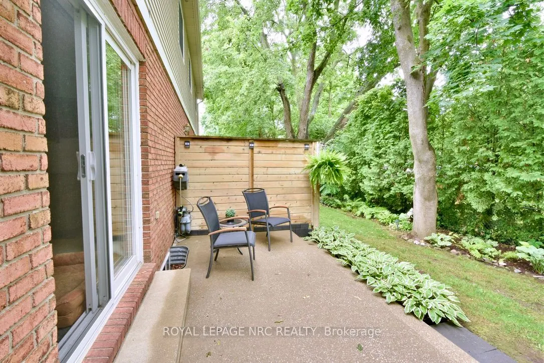 159 Canboro Road, #11