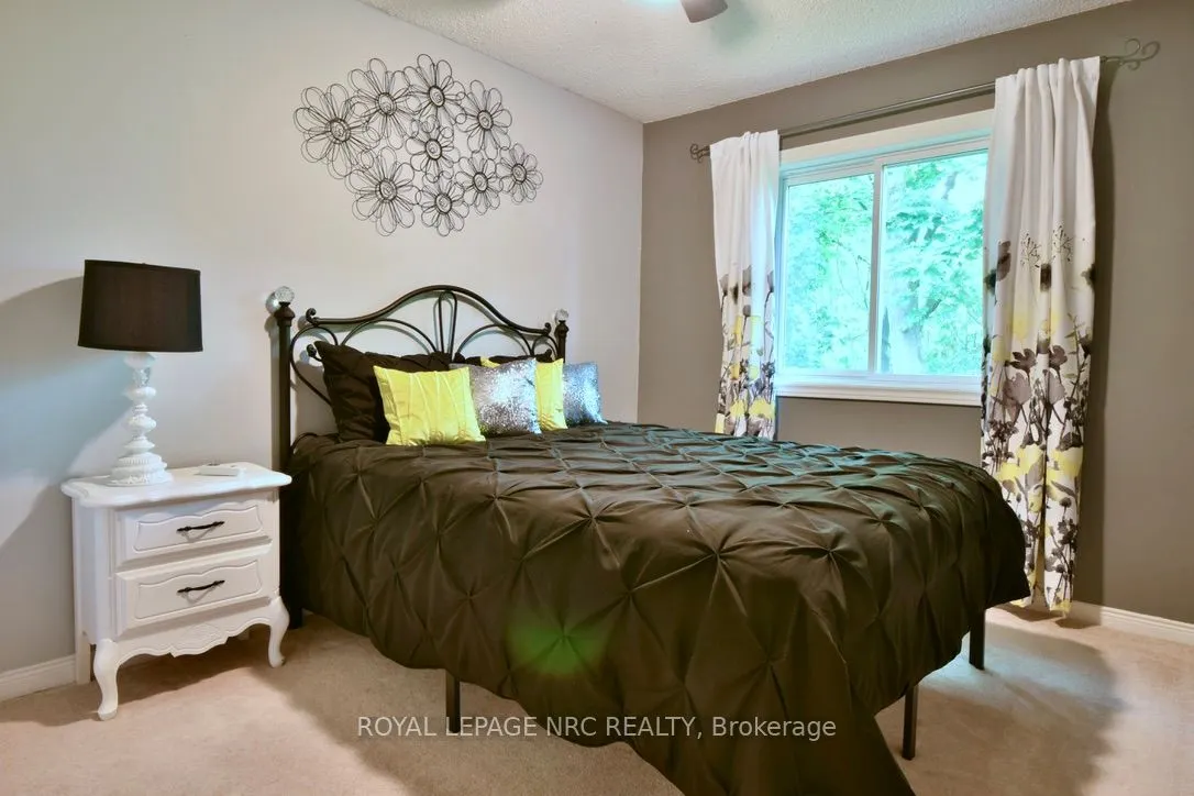 159 Canboro Road, #11