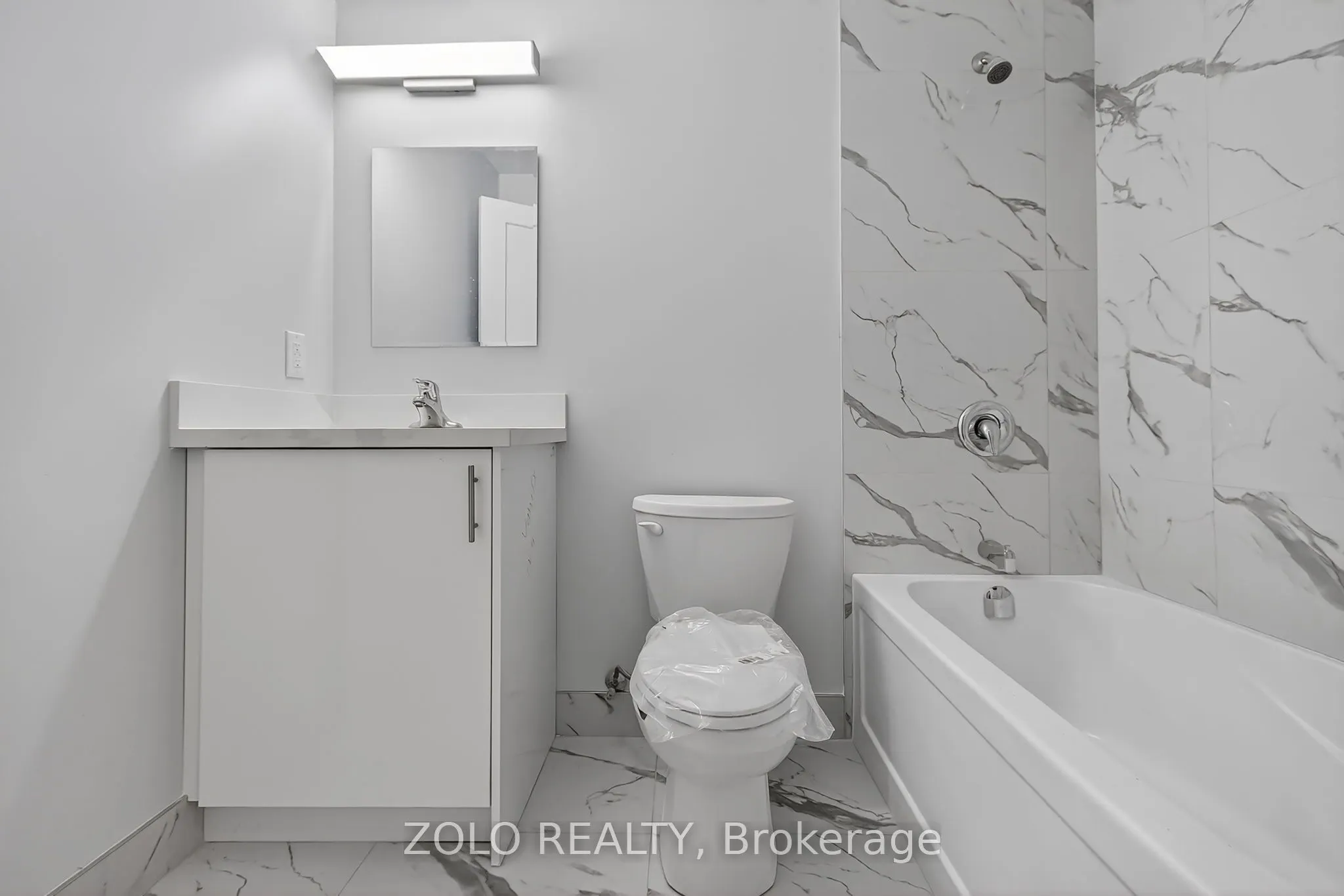 206 Wellington Street, #Unit # 4