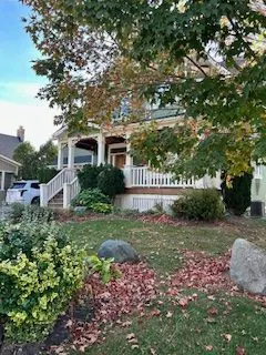 212 Snowbridge Way