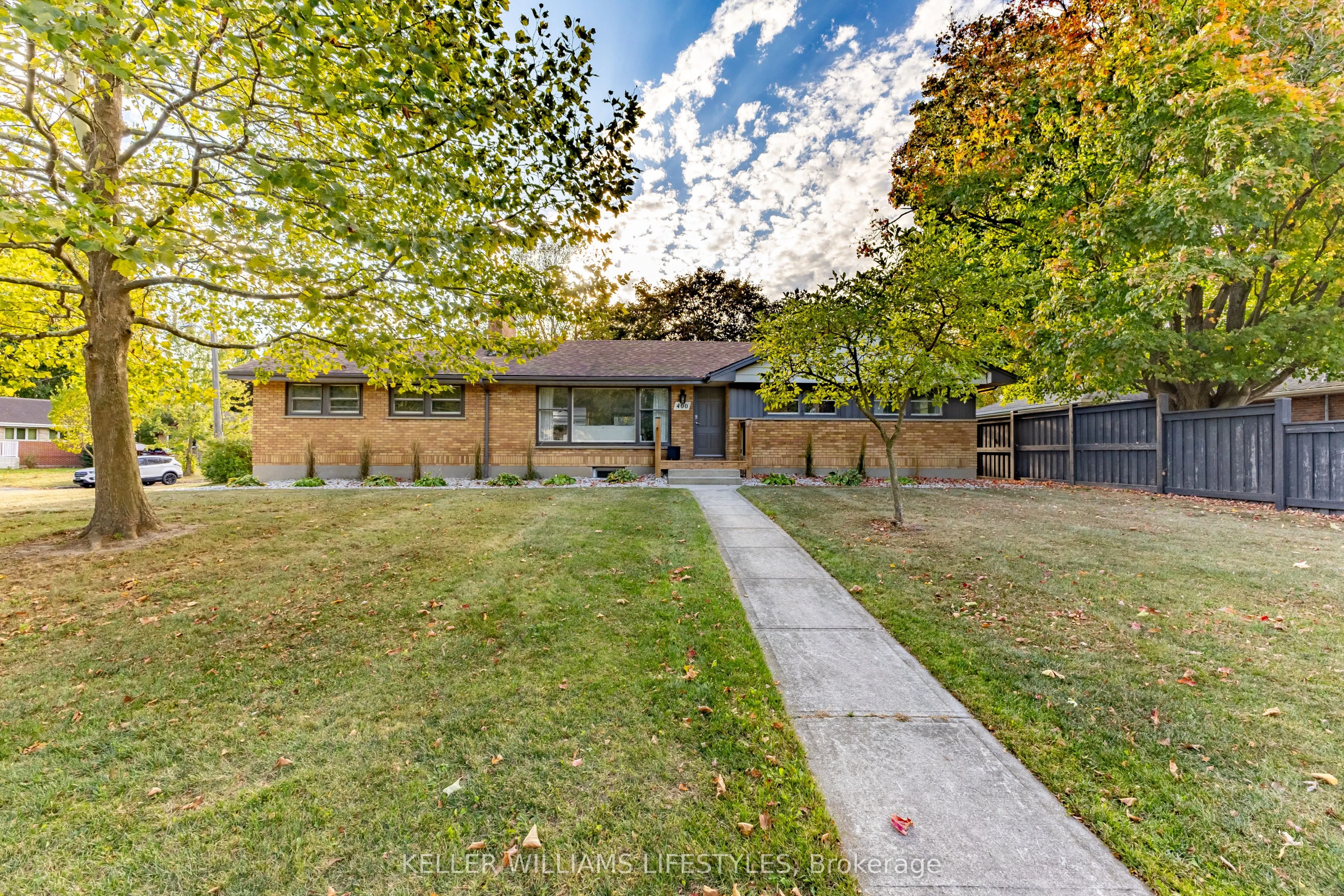 400 Coombs Avenue