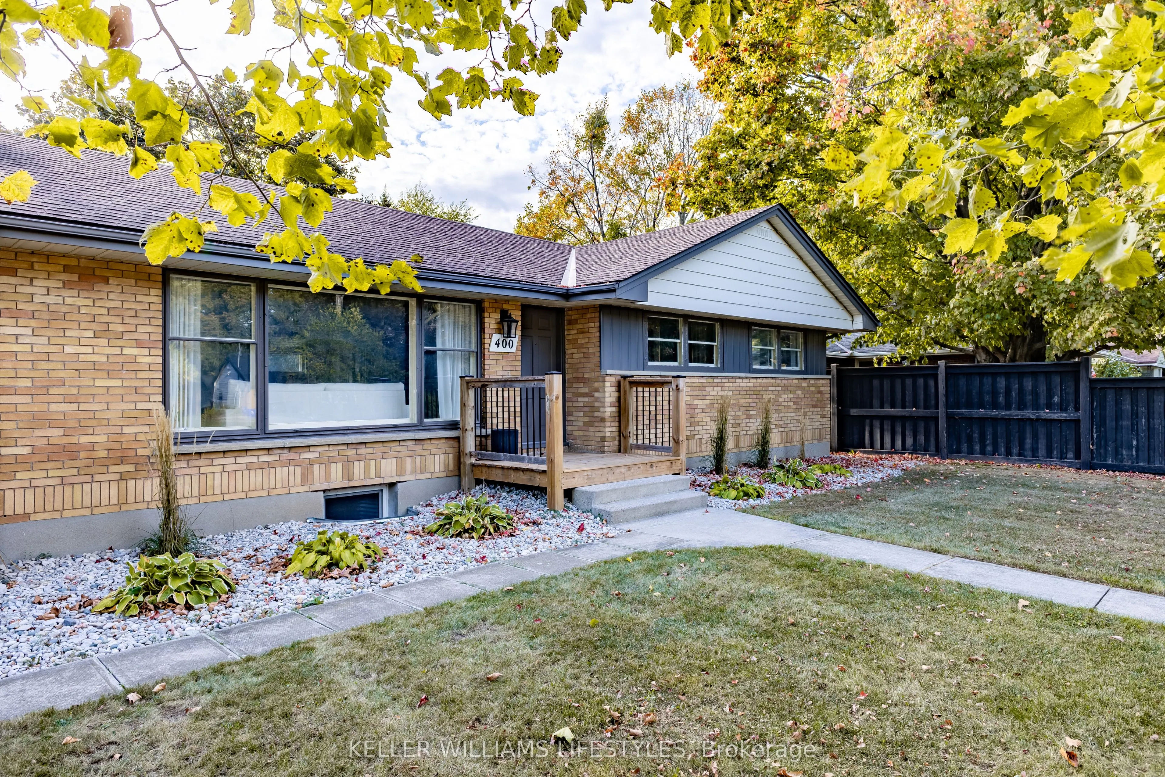 400 Coombs Avenue