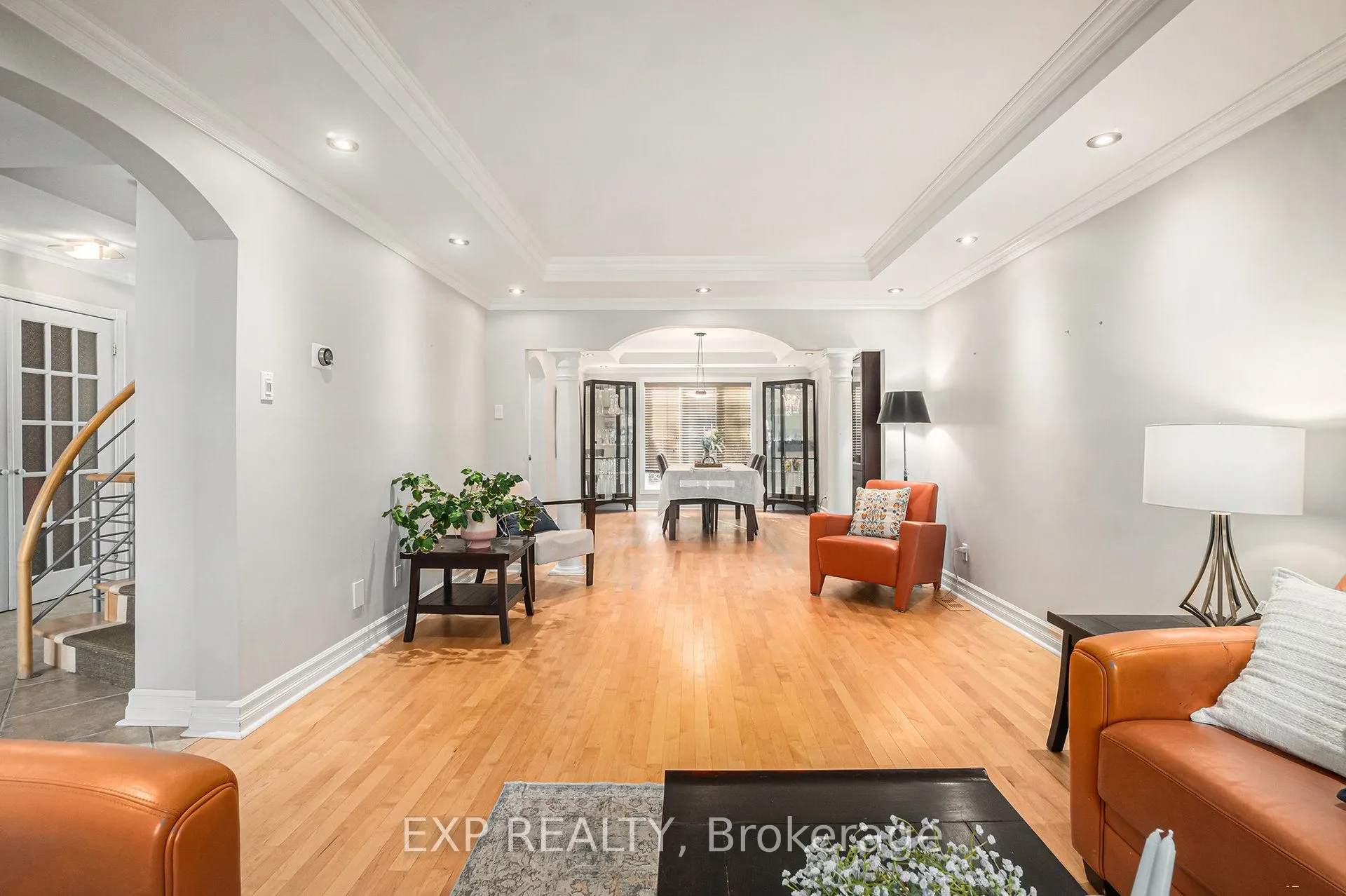 150 Topaze Avenue