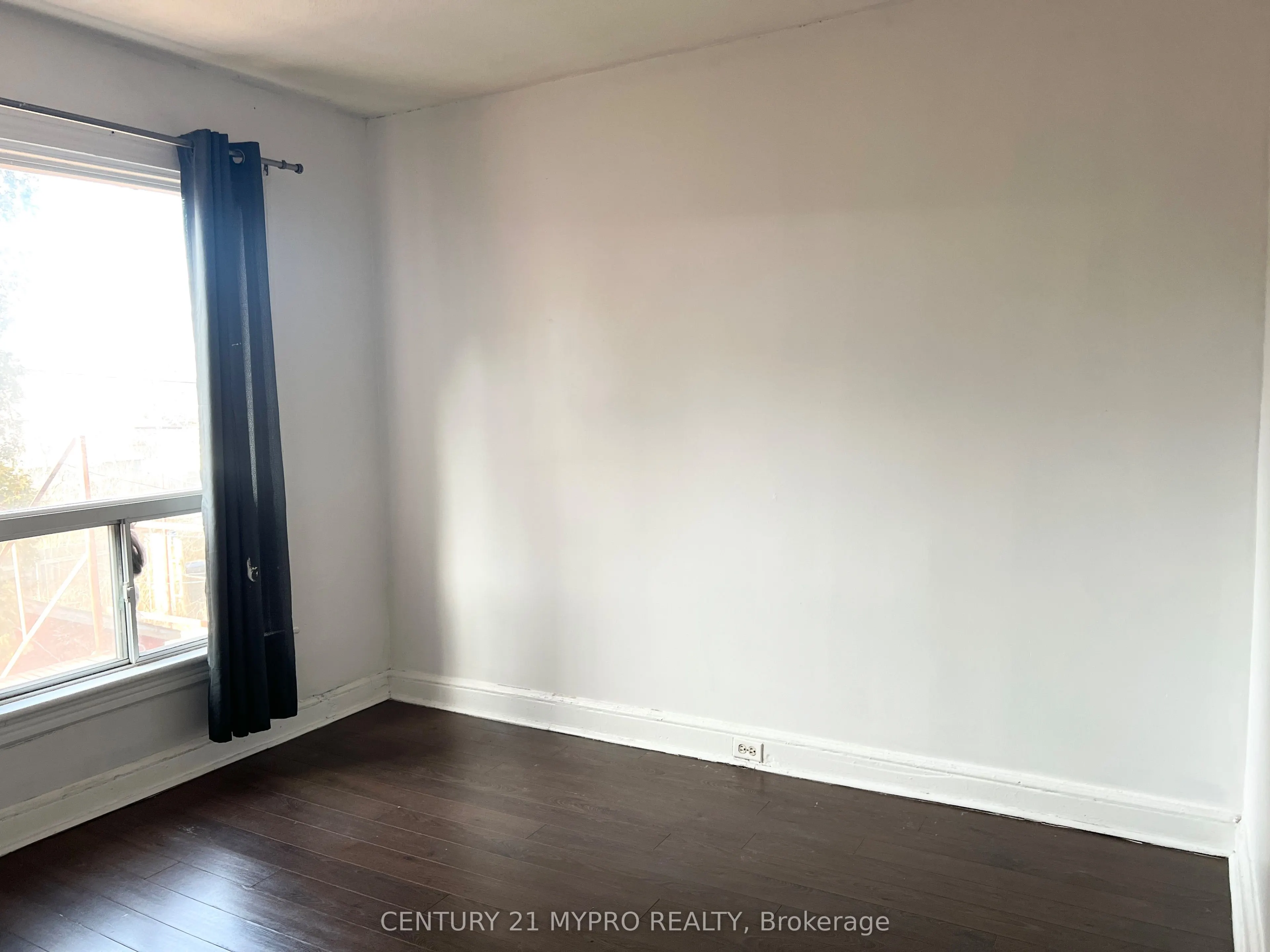 3 Minto Avenue, #Upper