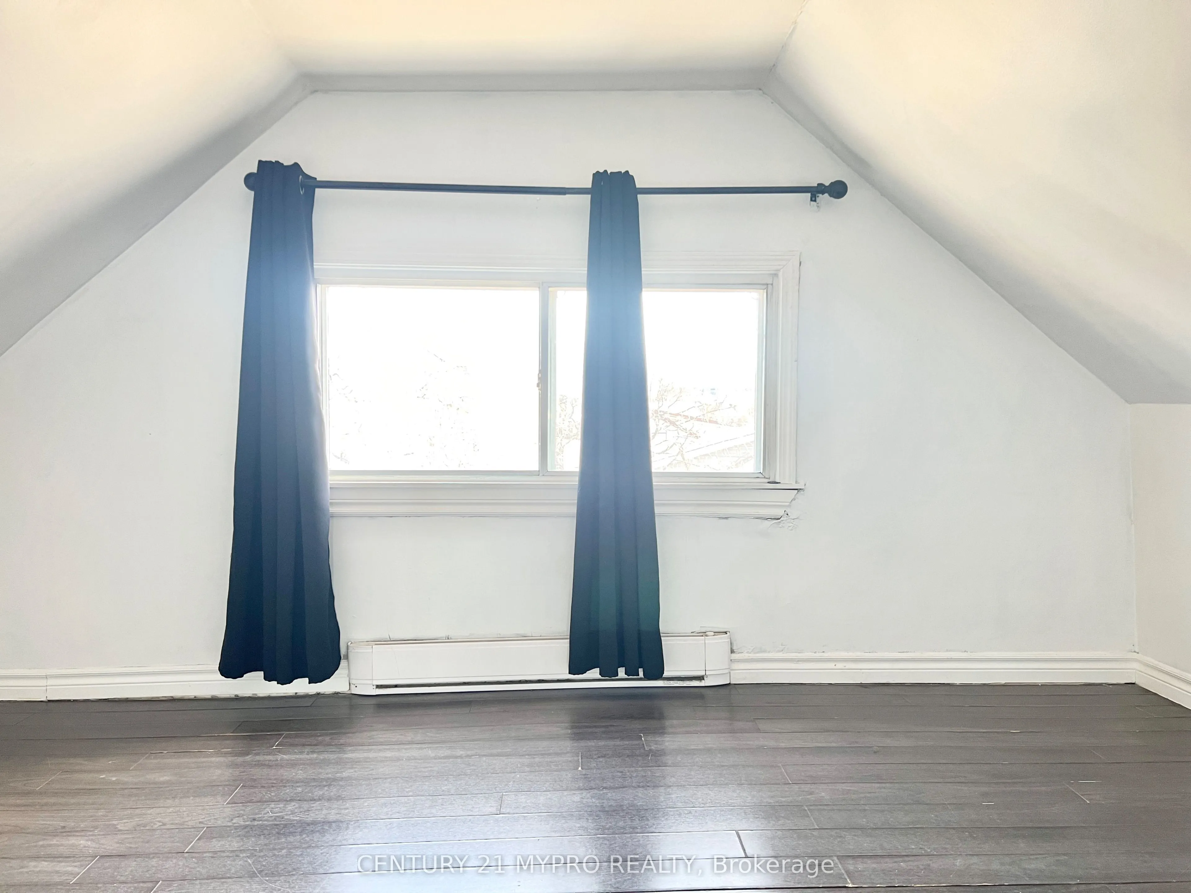 3 Minto Avenue, #Upper