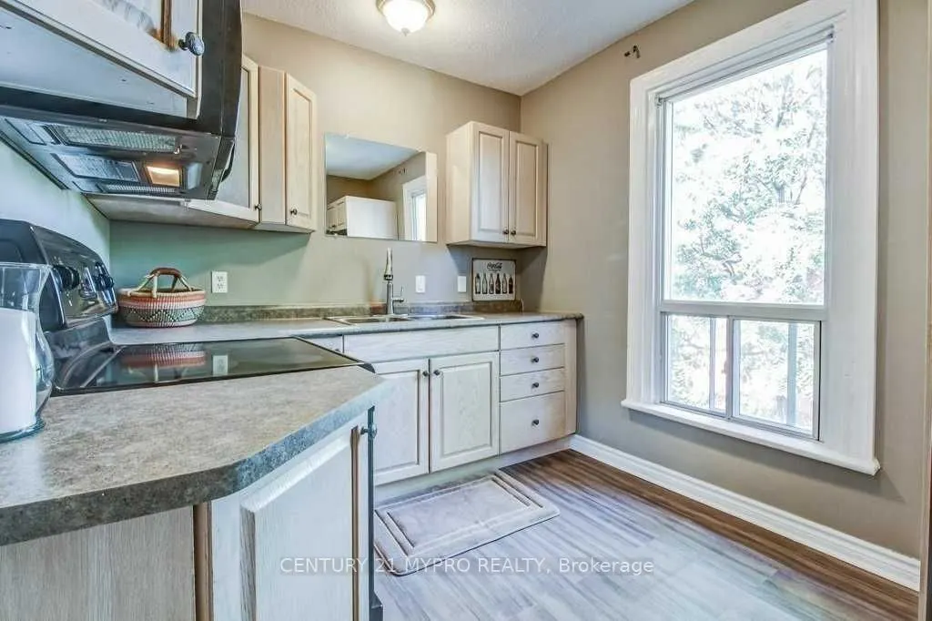 3 Minto Avenue, #Upper