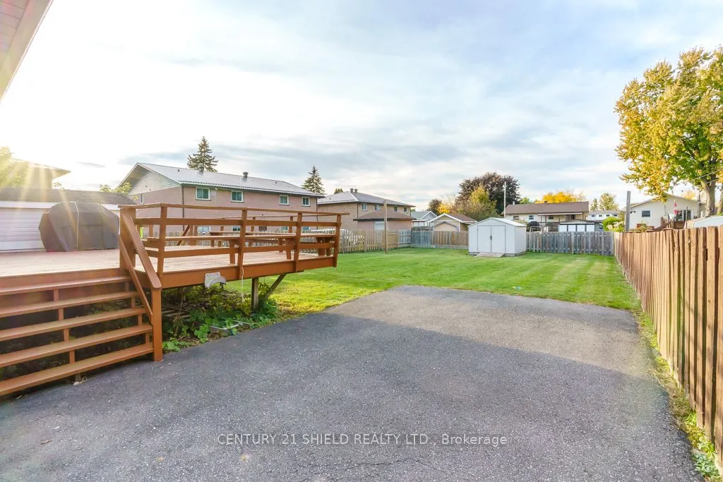 105 Athlone Drive