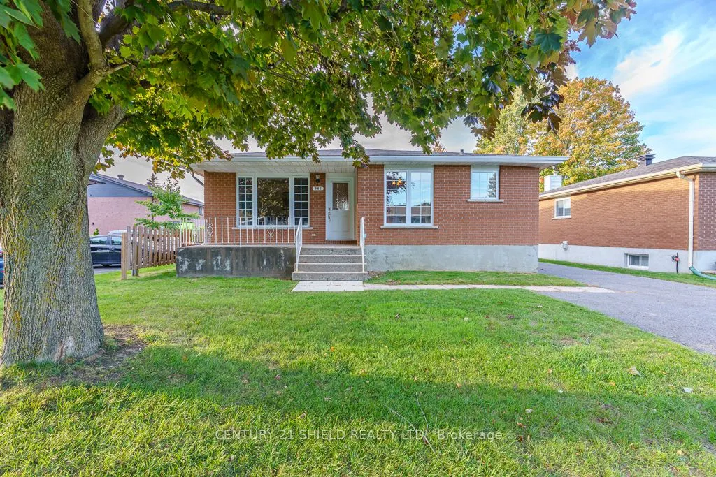 105 Athlone Drive