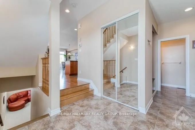 401 Foxhall Way
