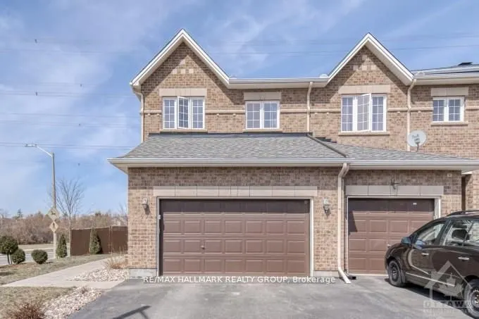 401 Foxhall Way