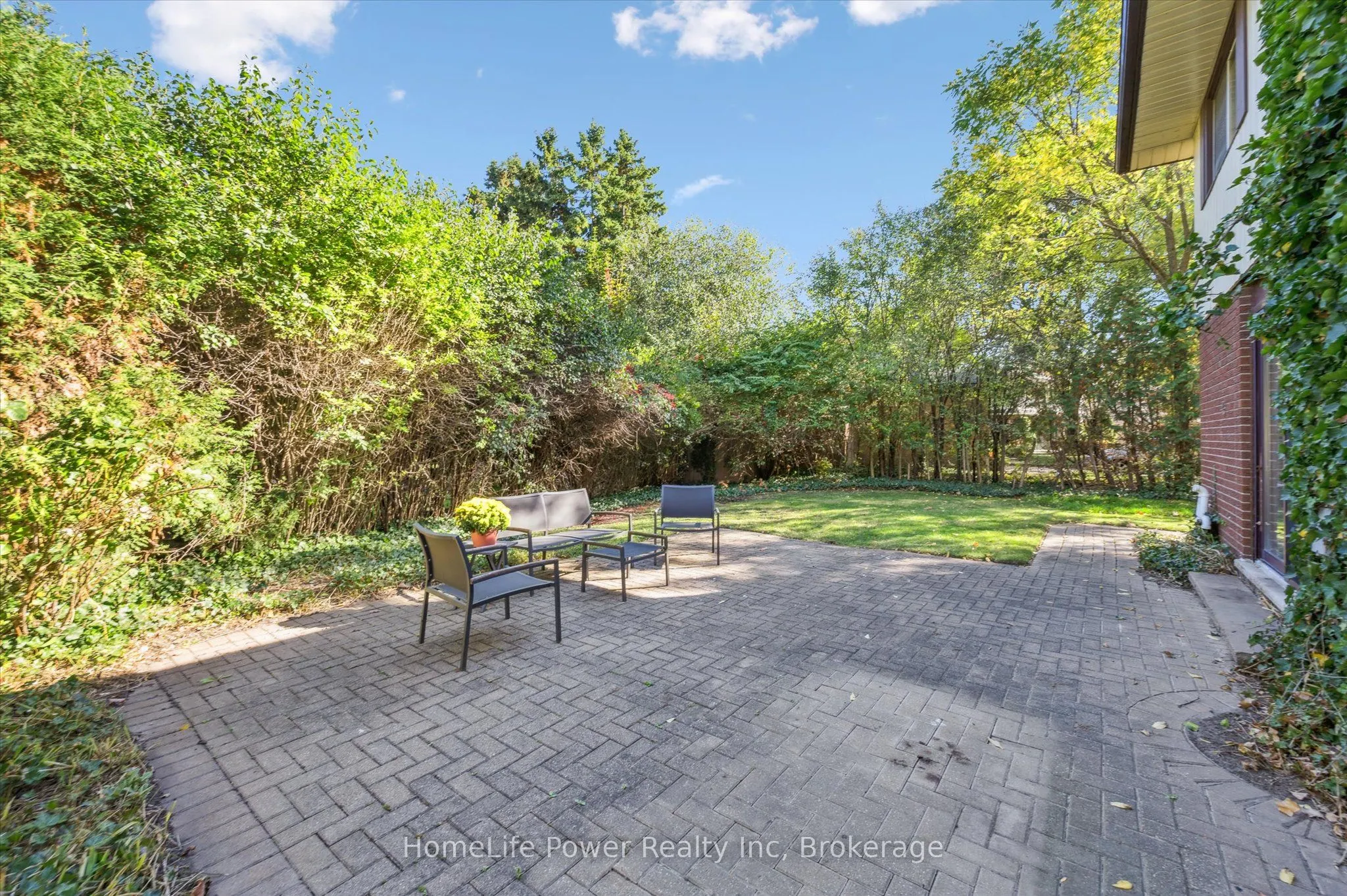2 Berkley Place