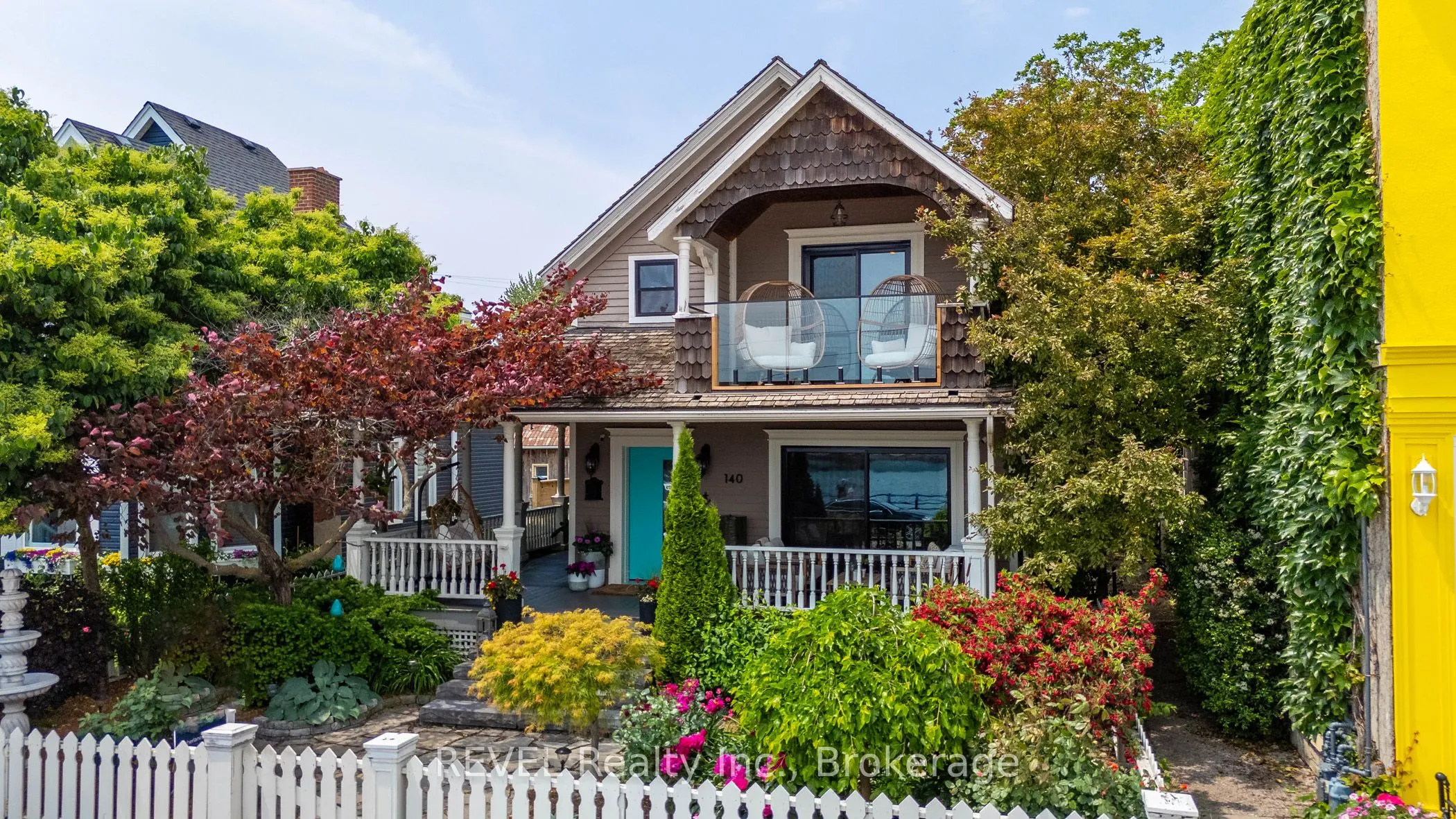 140 West Street W