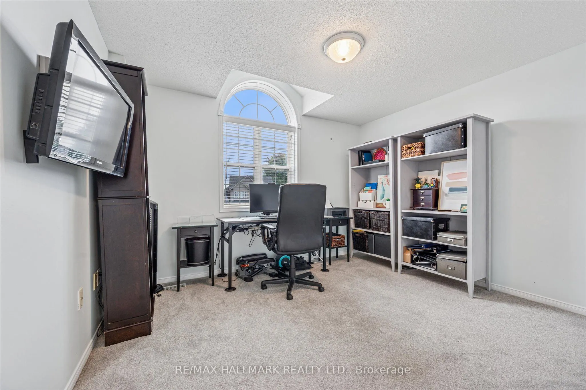 103 Northcliffe Crescent