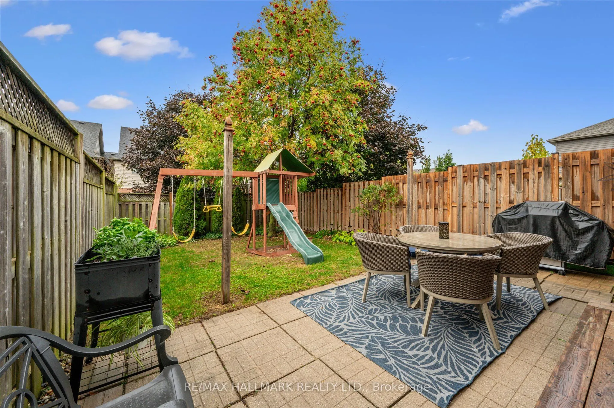 103 Northcliffe Crescent