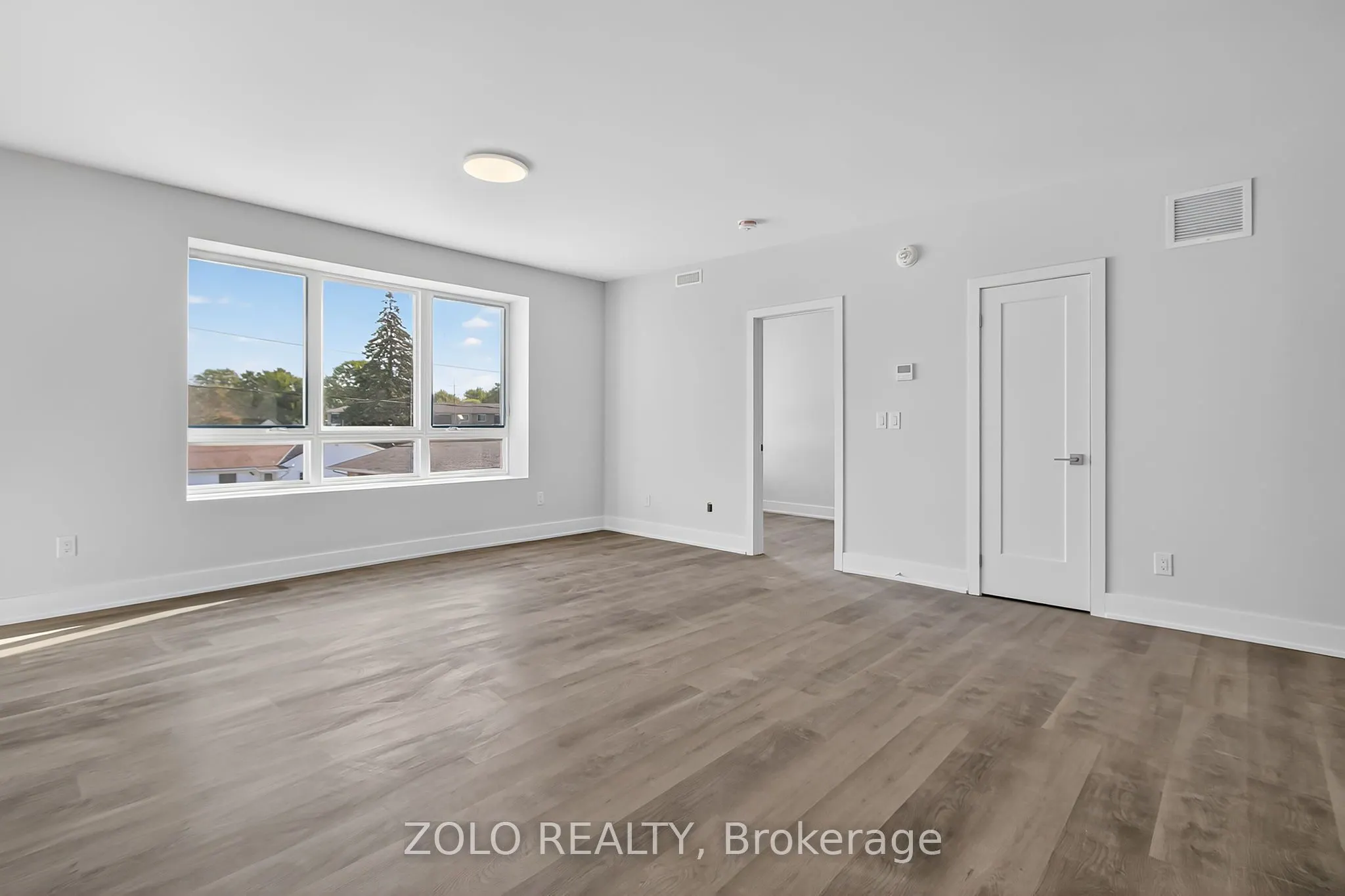 206 Wellington Street, #Unit # 5