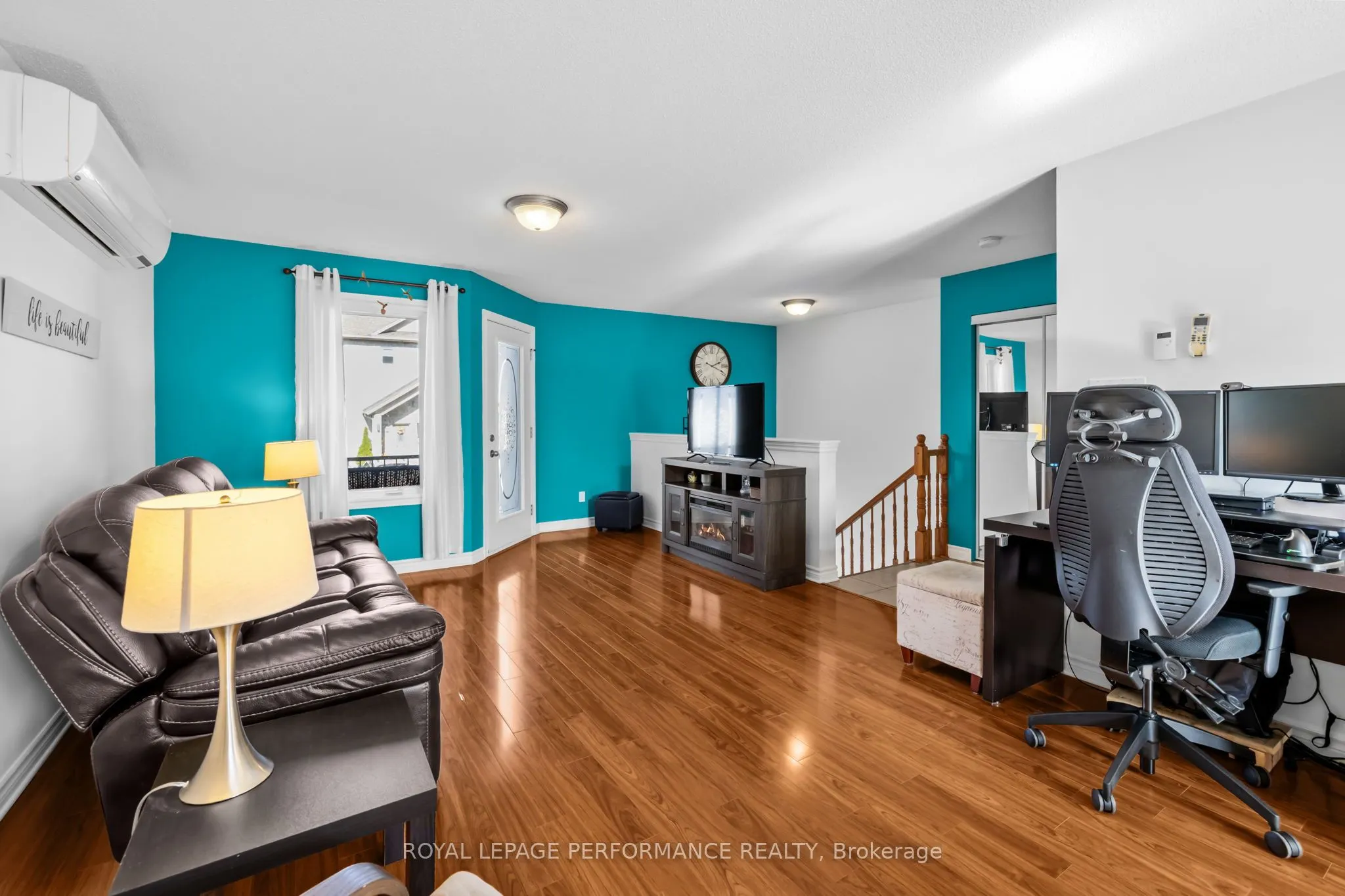 39 Main Street, #5