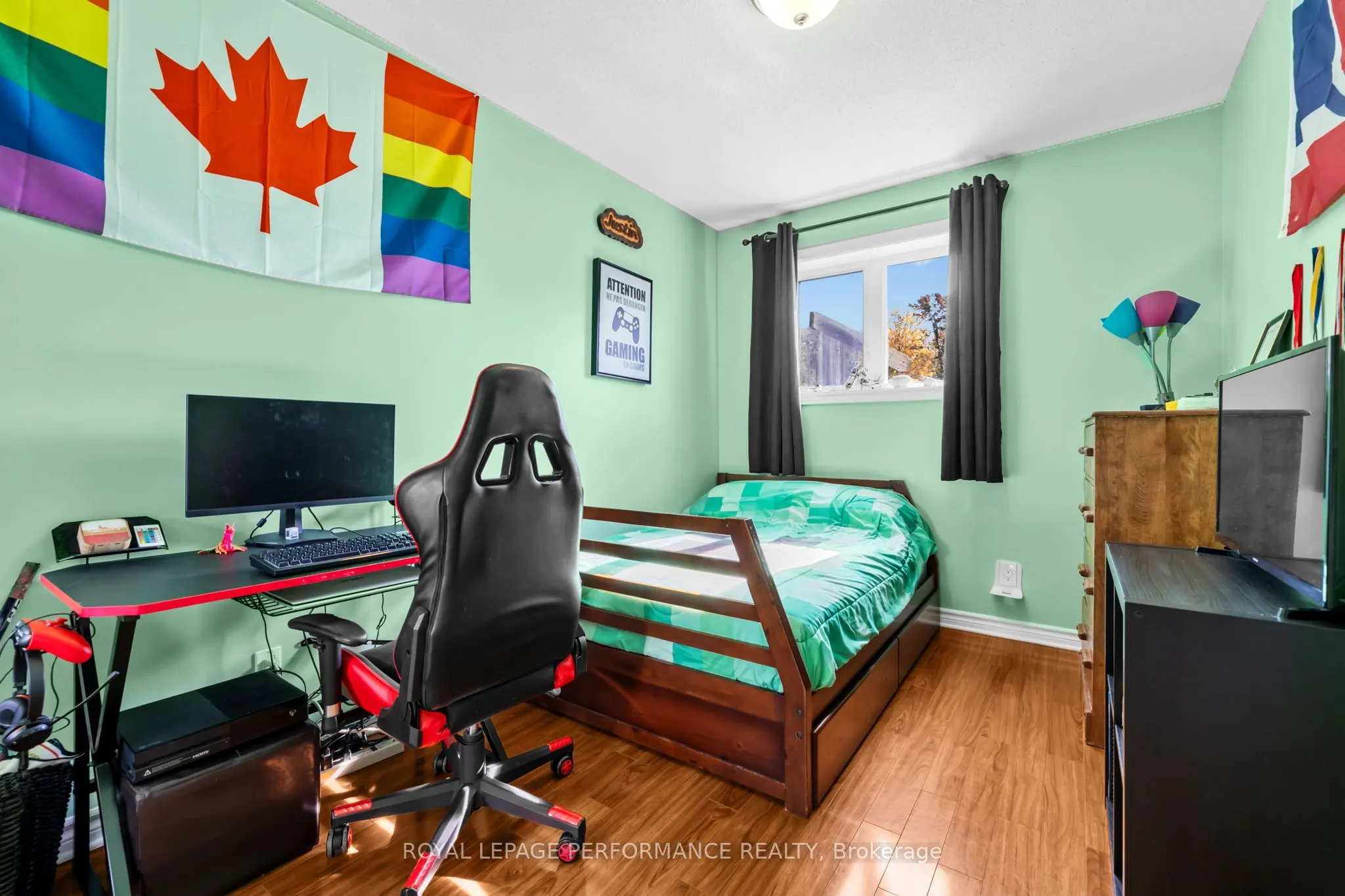 39 Main Street, #5