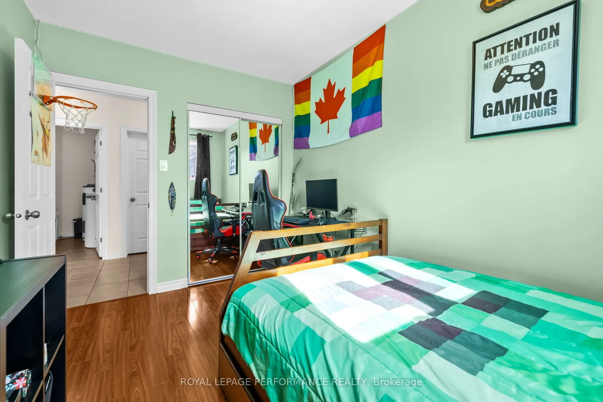 39 Main Street, #5