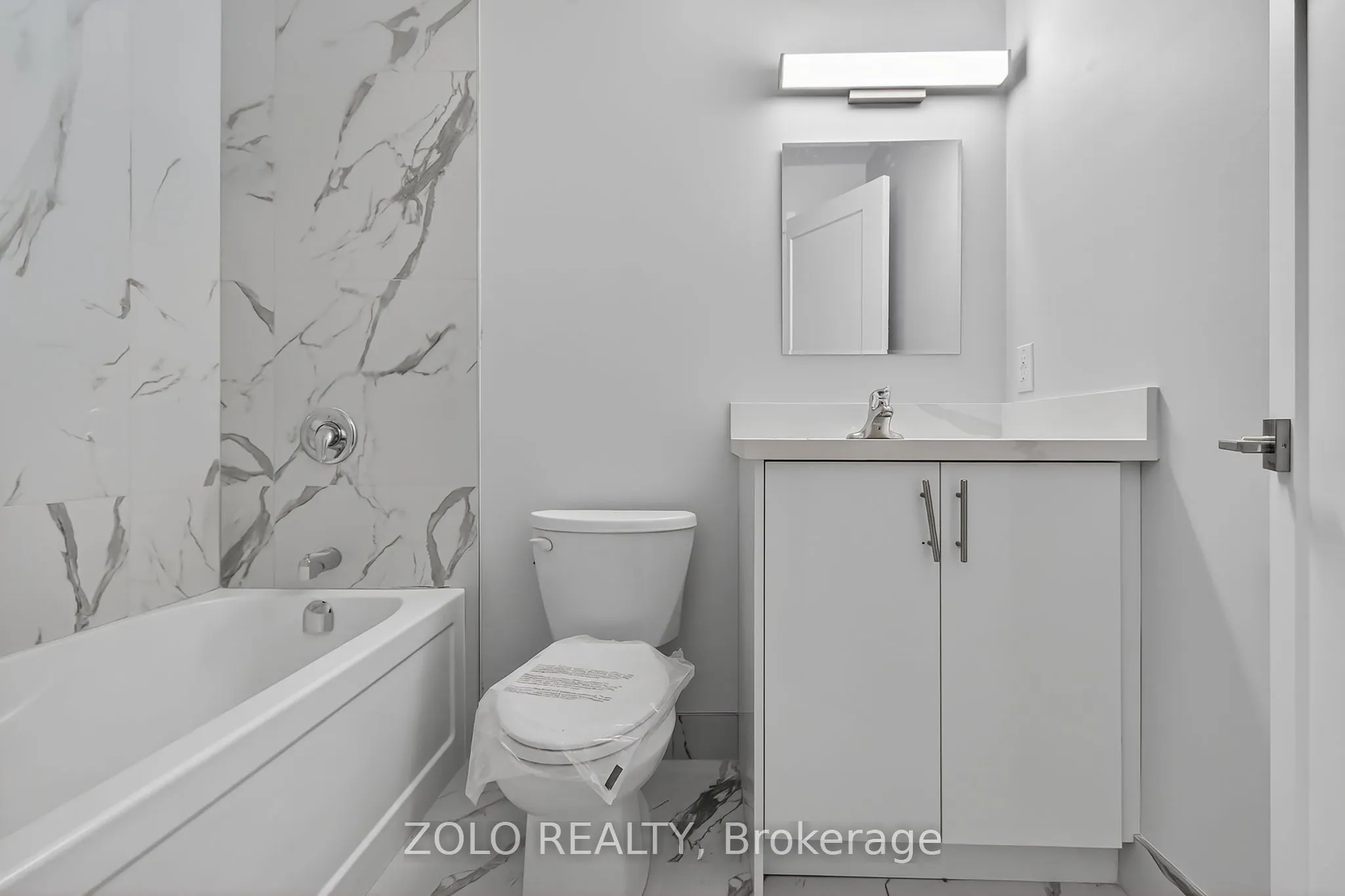 206 Wellington Street, #Unit # 7
