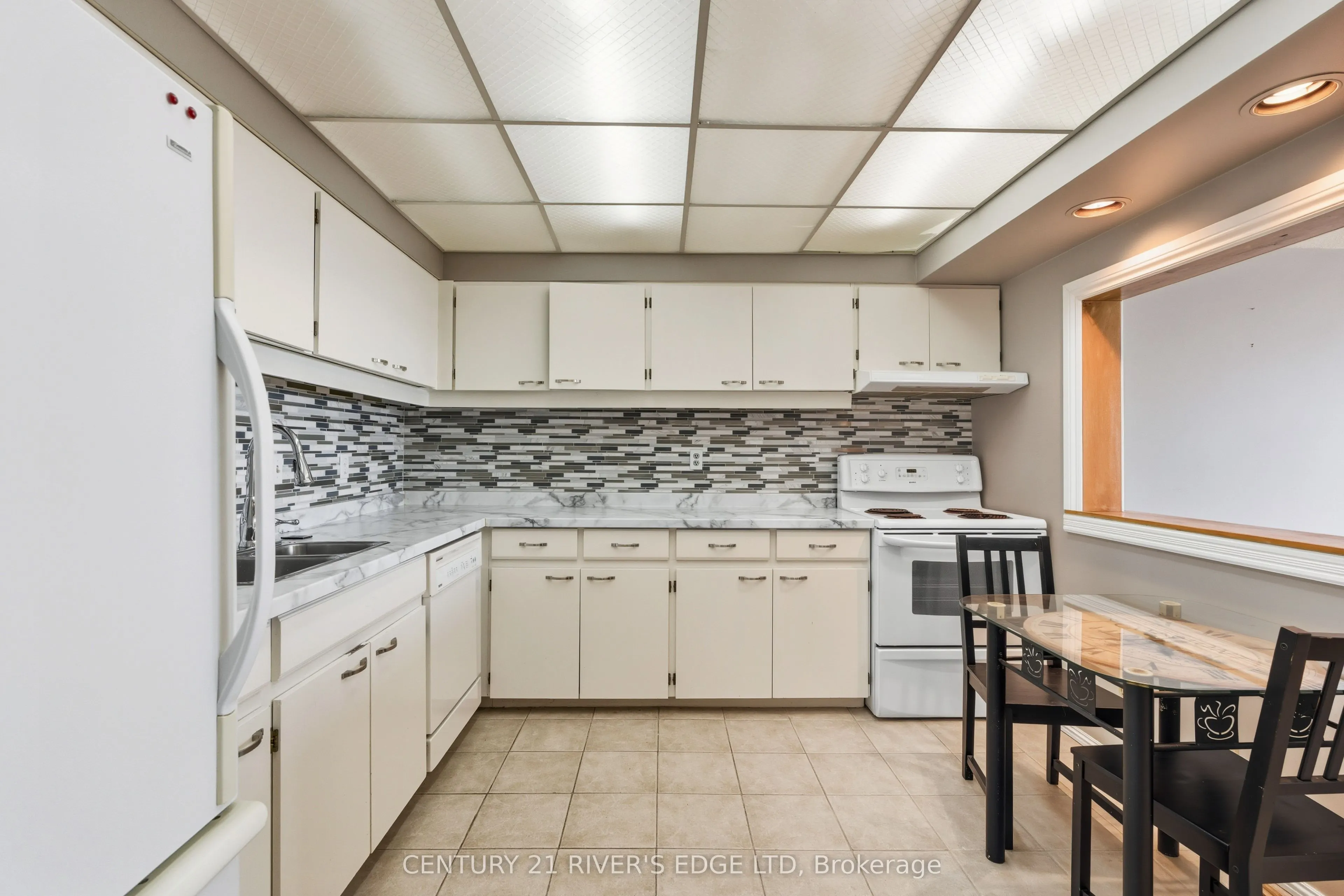 55 Water Street E, #211